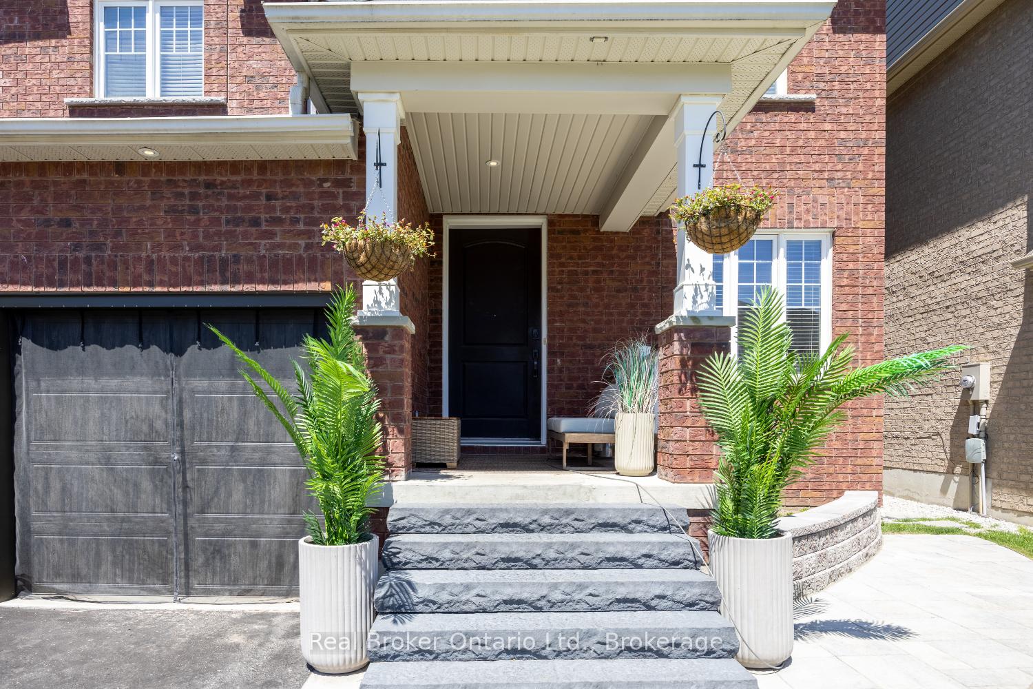 42 Ted Miller Crescent, Clarington — photo 5 of 5