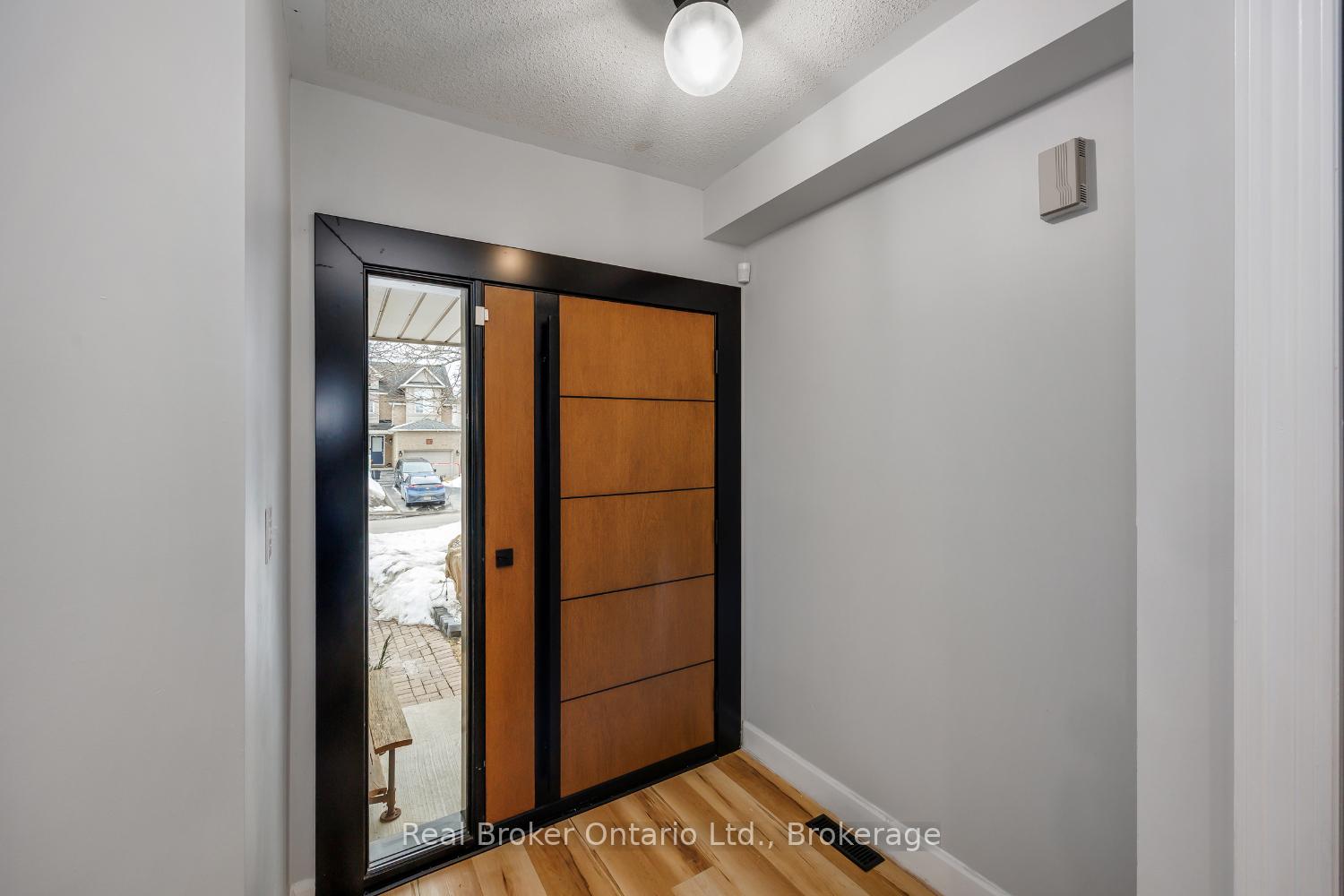 181 Madden Place, Clarington — photo 4 of 5