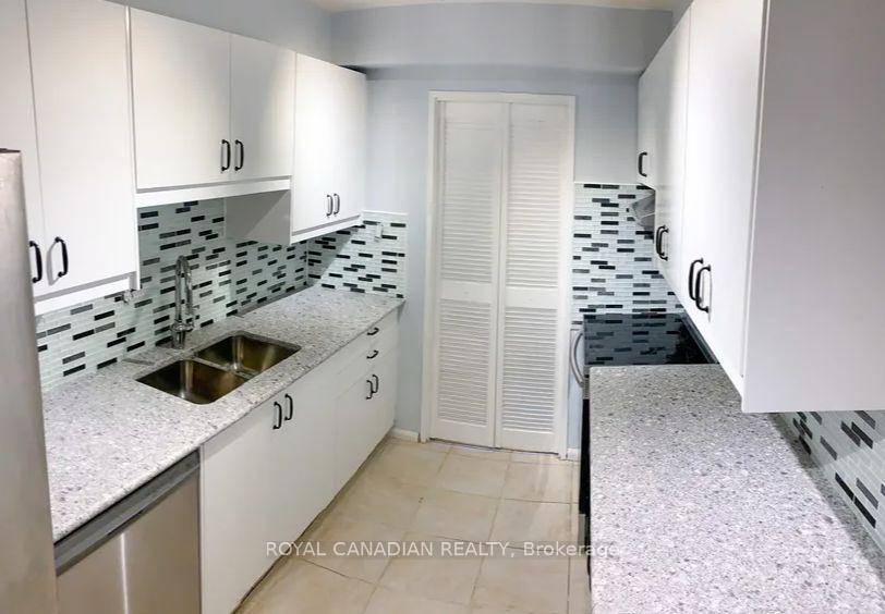 20 Gilder Drive 204, Toronto E08 — photo 5 of 5