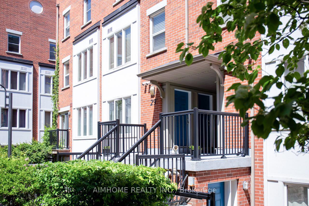 29 Frances Loring Lane 6, Toronto E01 — photo 3 of 5