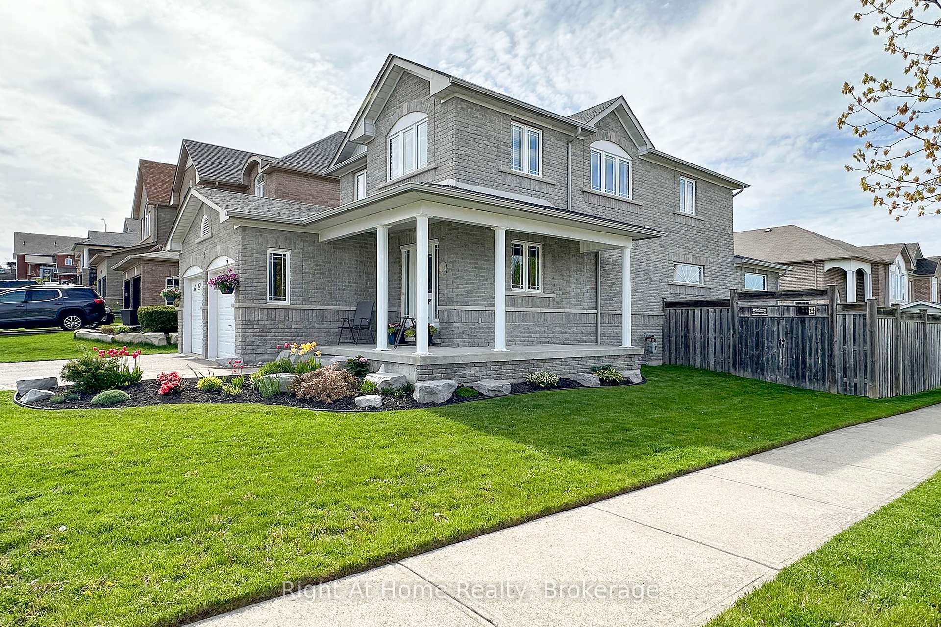 2 Cousins Street, Clarington — photo 3 of 5