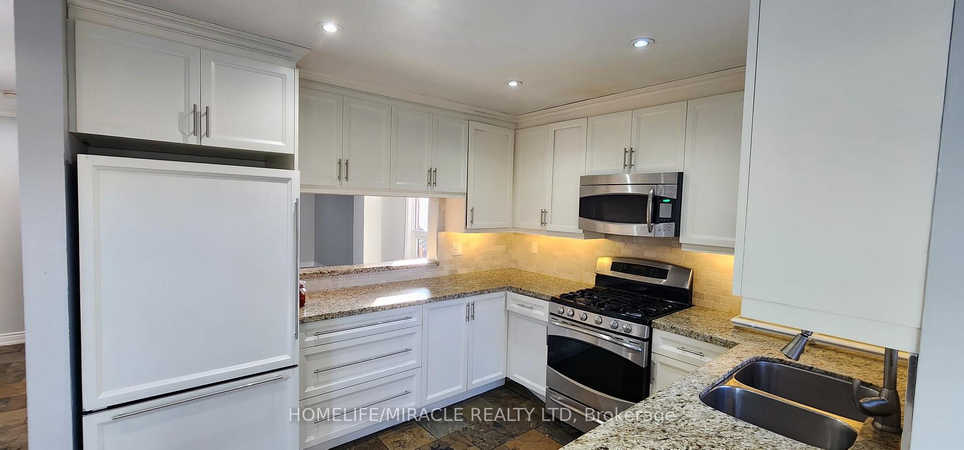264 Wright Crescent, Ajax — photo 2 of 5