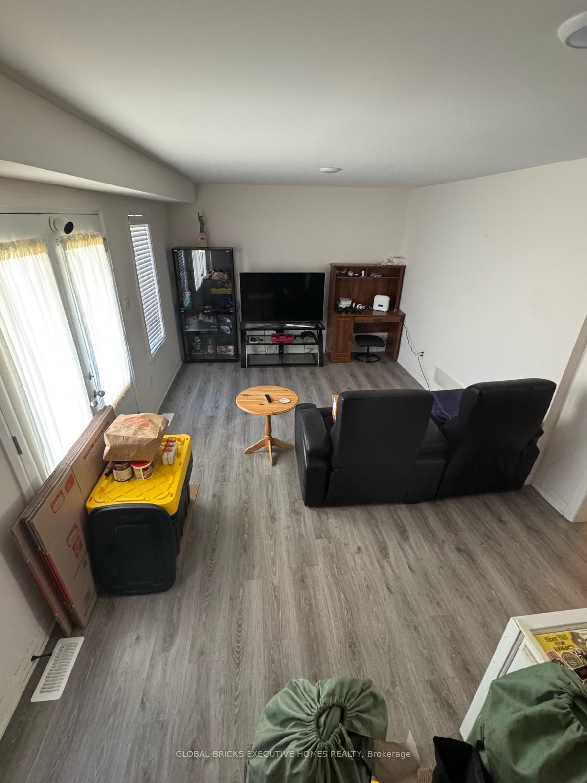 42 Ambereen Place E, Clarington — photo 5 of 5