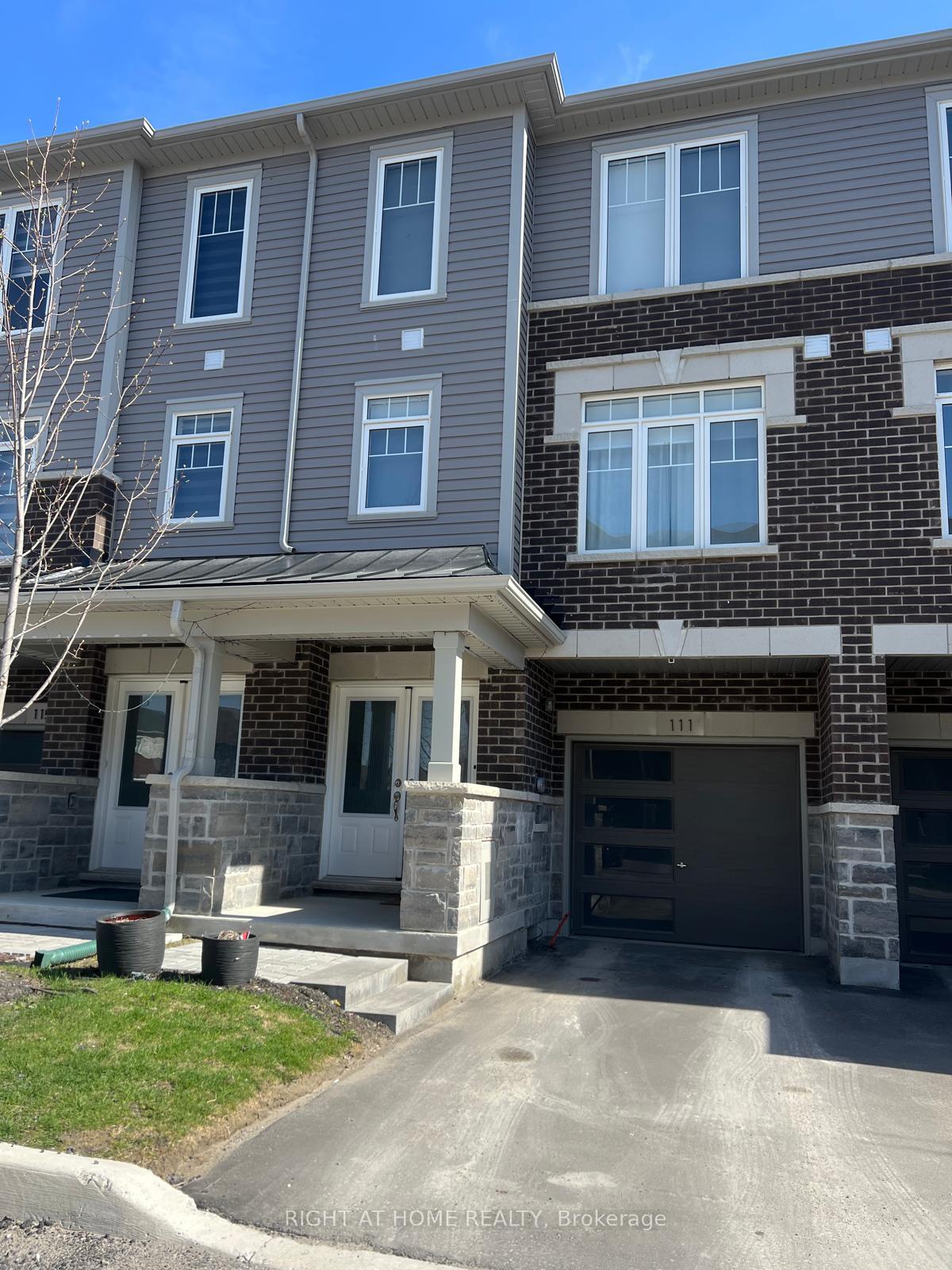 111 Bavin Street, Clarington — photo 2 of 5