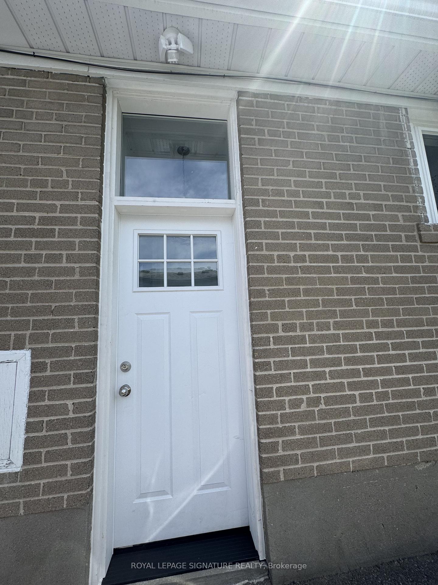 89 Hurley Road, Ajax — photo 2 of 5