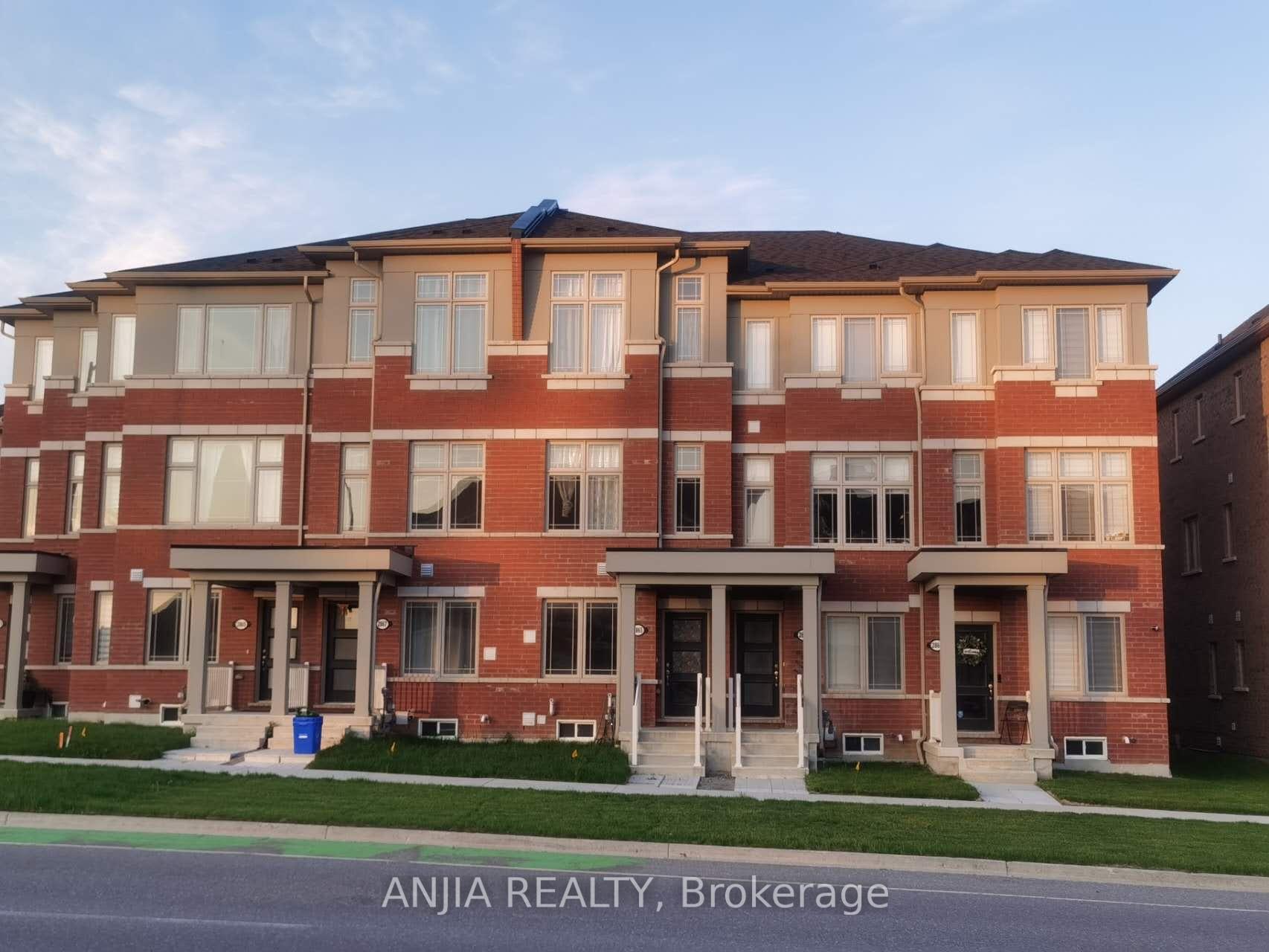 2863 Whites Road, Pickering, ON L1X 0P3 — Pickering, Ontario