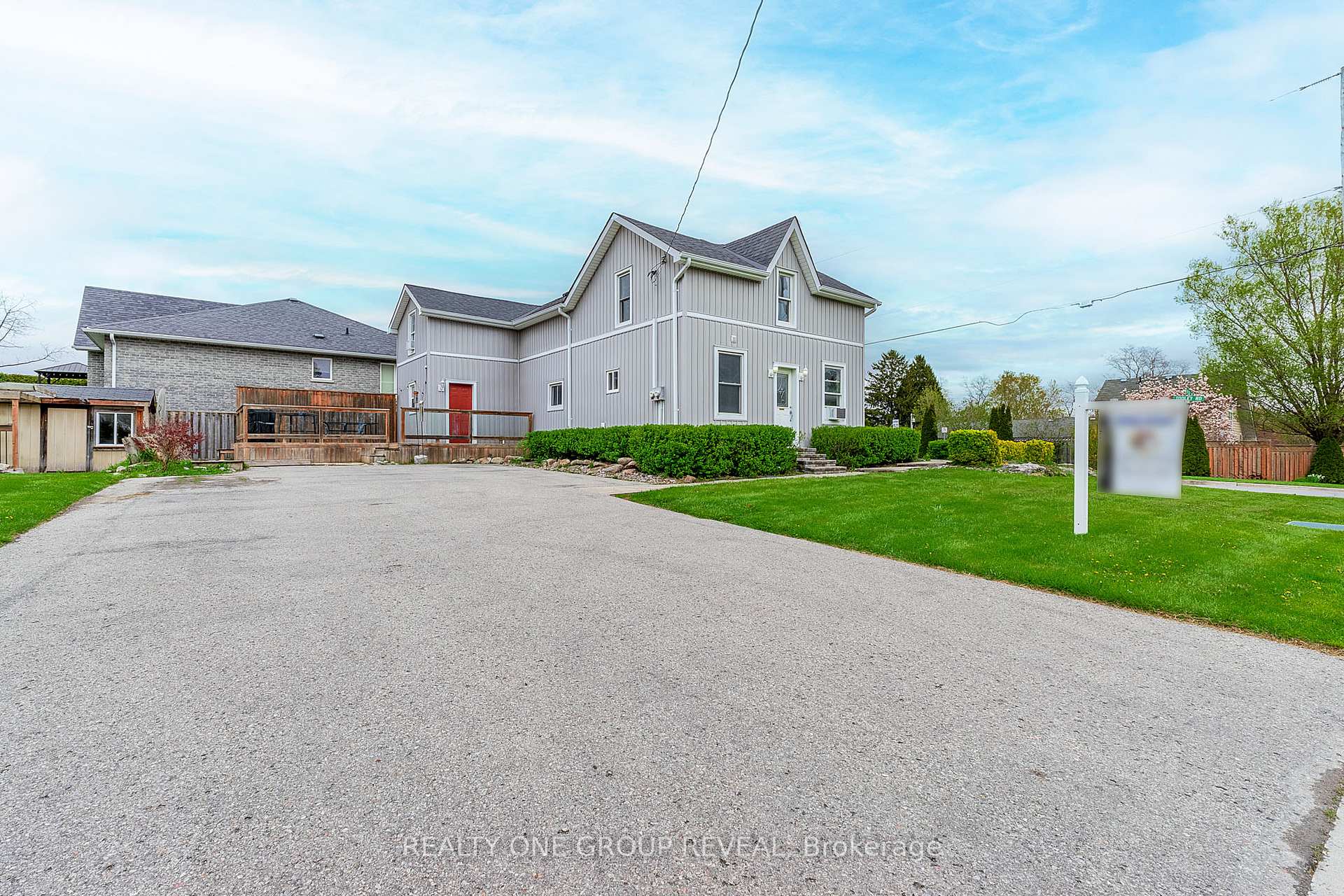 1524 Nash Road, Clarington — photo 2 of 5