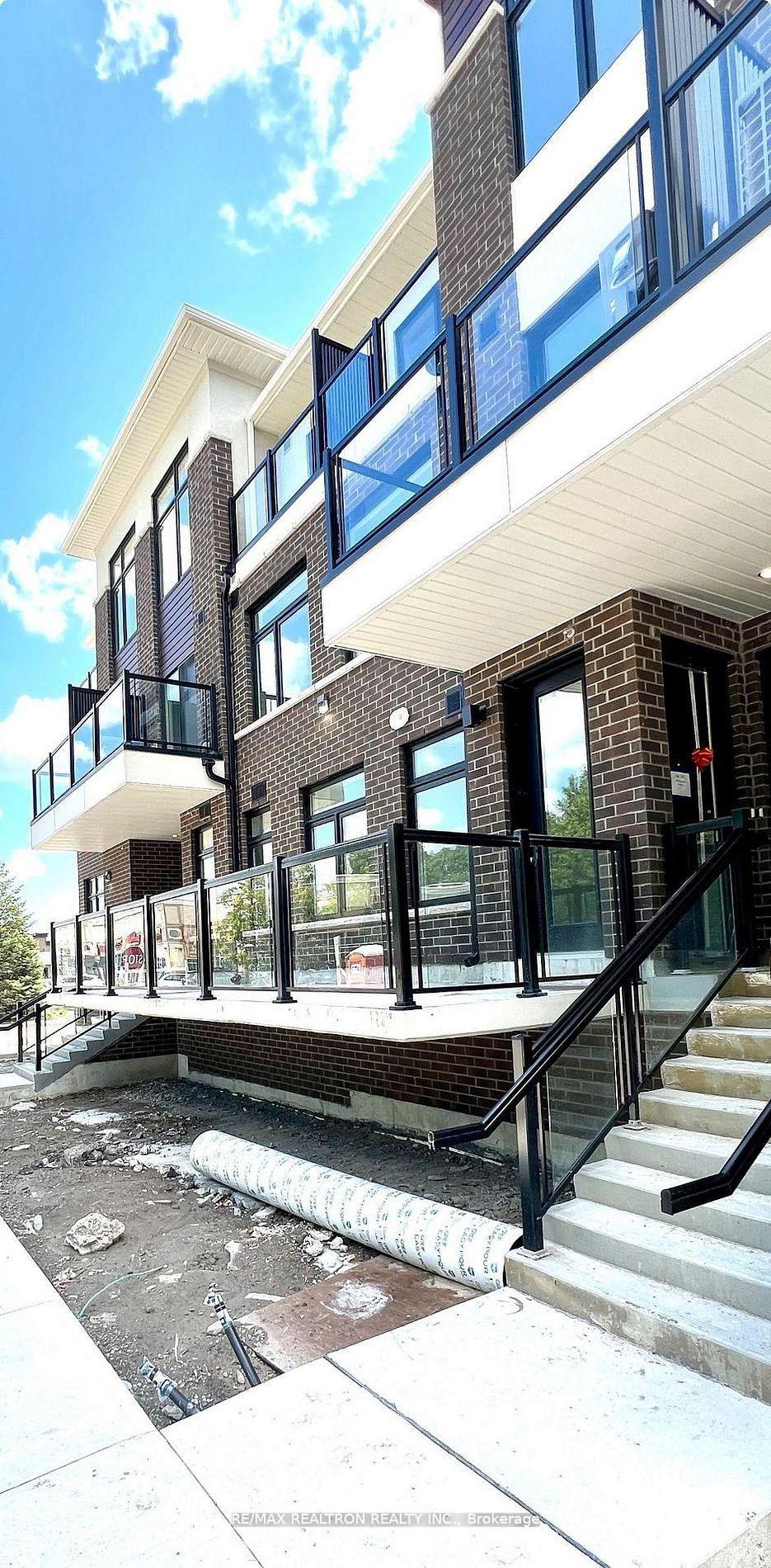 755 Omega Drive 116, Pickering, ON L1V 0H1 — Pickering, Ontario