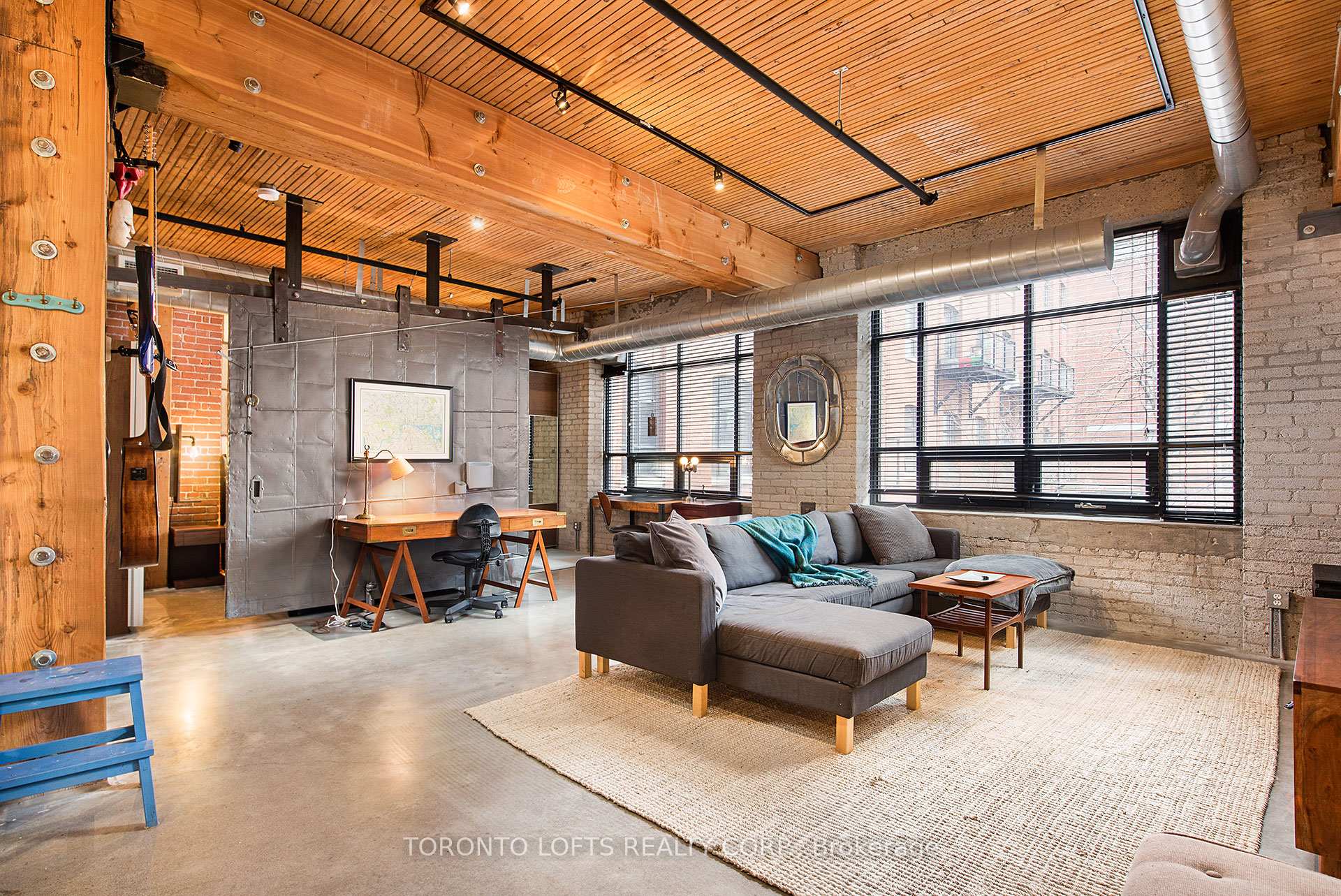 68 Broadview Avenue 201, Toronto E01, ON M4M 2E6 — Toronto E01, Ontario