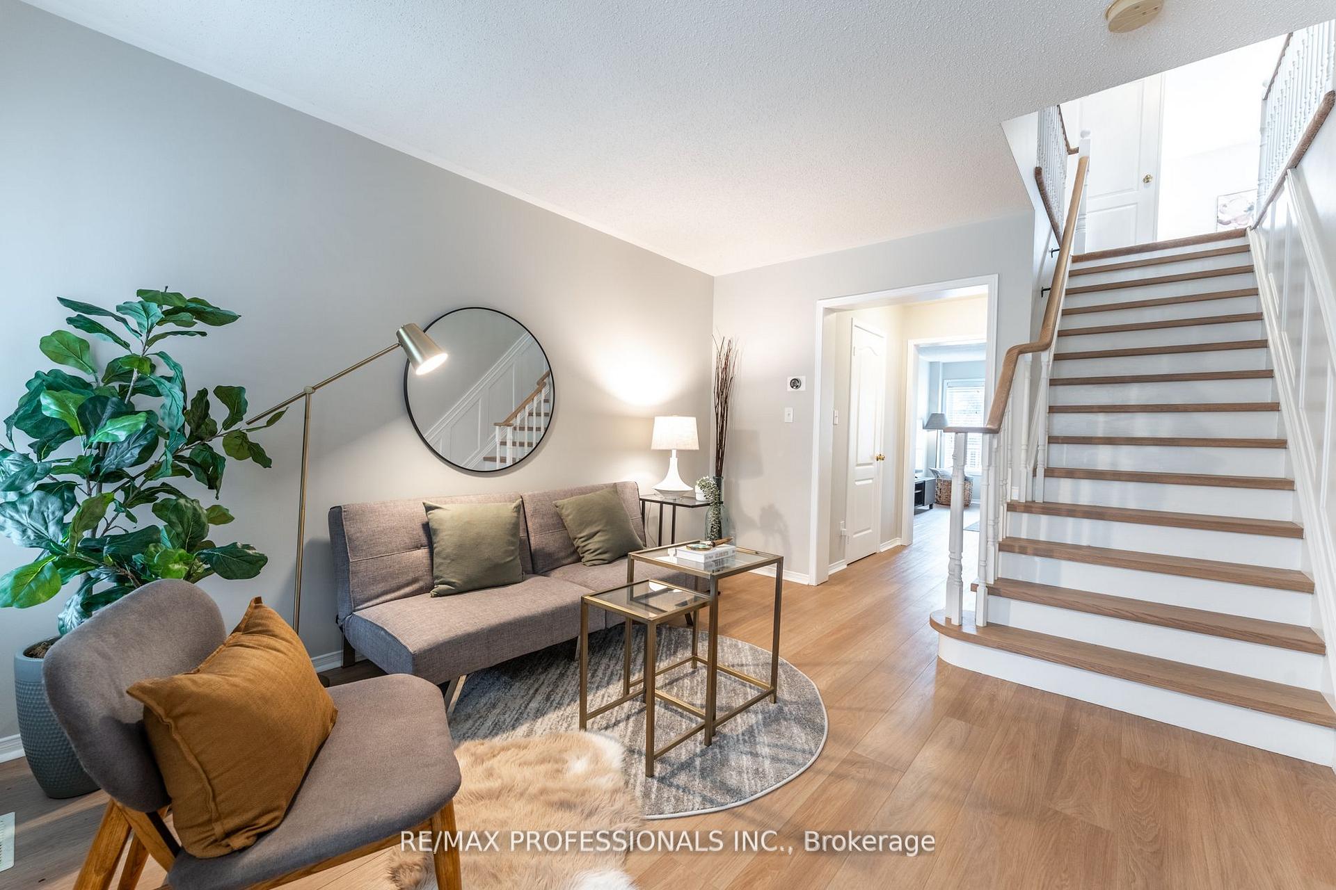 34 Tansley Crescent, Ajax — photo 5 of 5