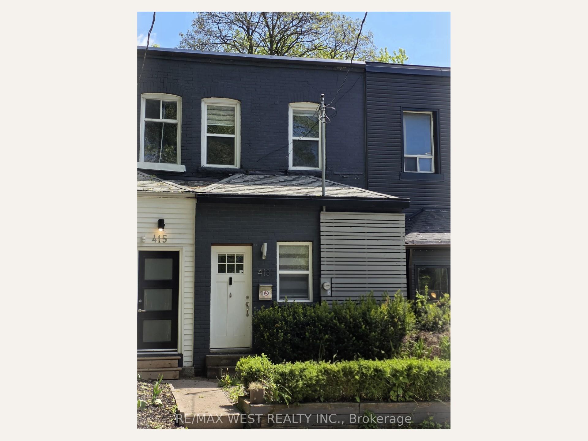 413 Leslie Street, Toronto E01, ON M4M 3E3 — Toronto E01, Ontario
