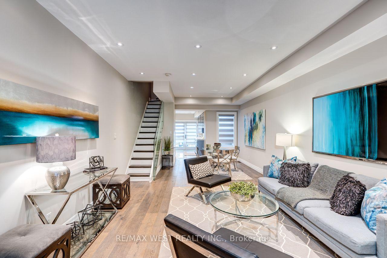 413 Leslie Street, Toronto E01 — photo 2 of 5