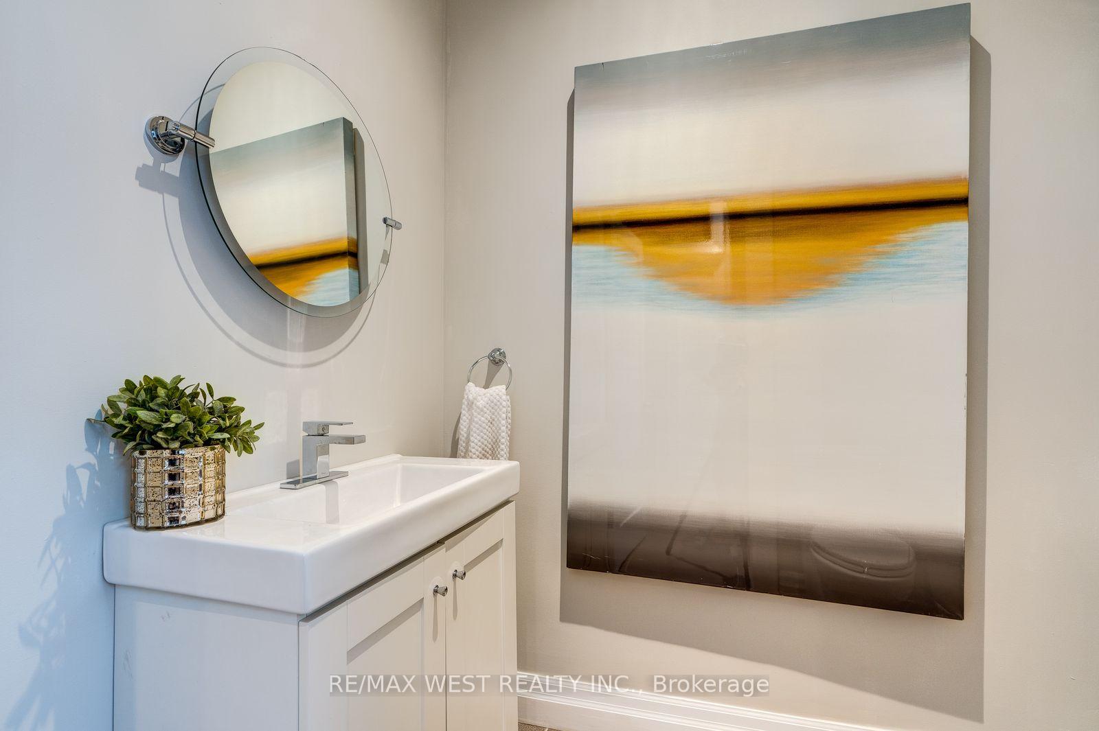 413 Leslie Street, Toronto E01 — photo 3 of 5