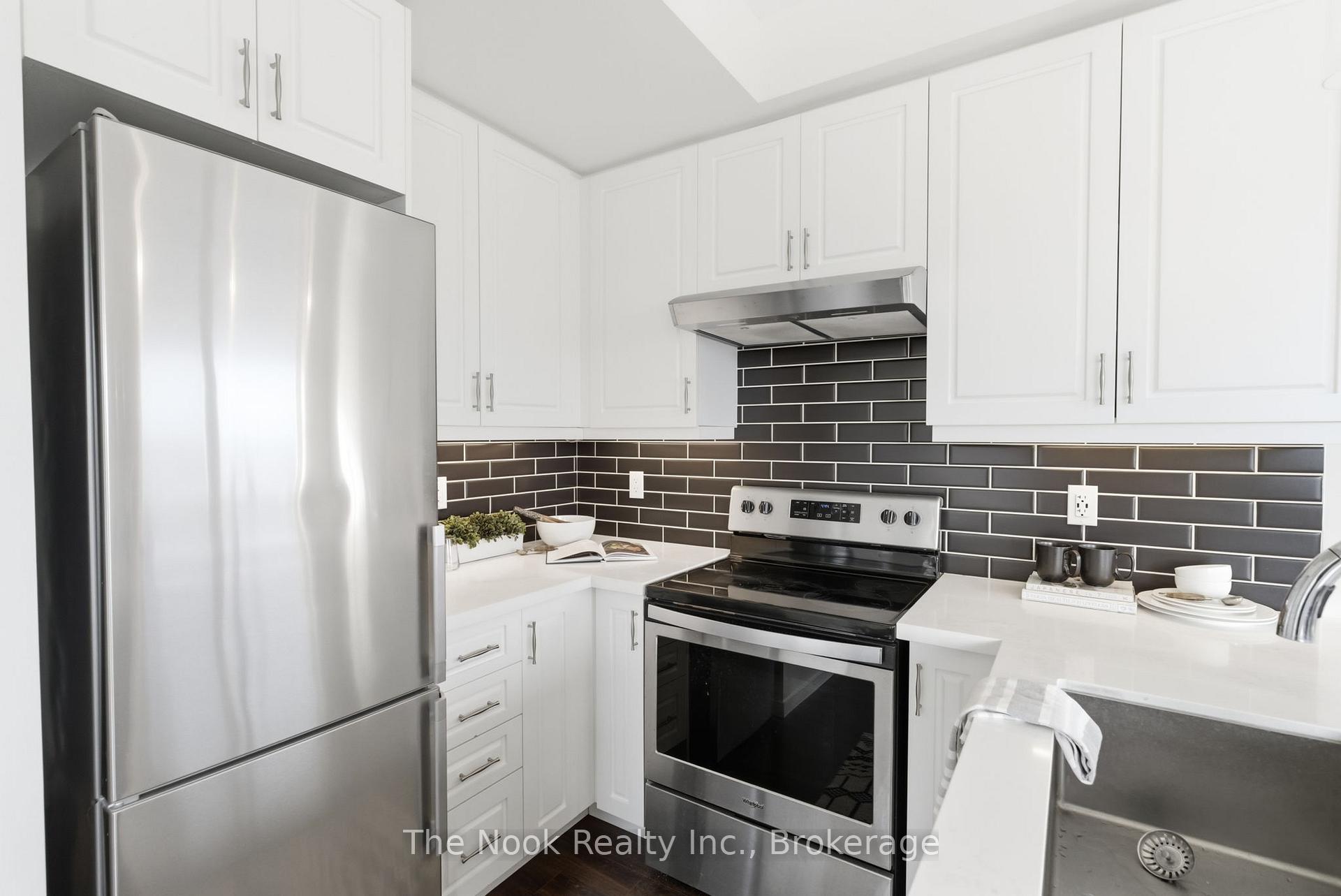 1711 Pure Springs Boulevard 524, Pickering — photo 5 of 5