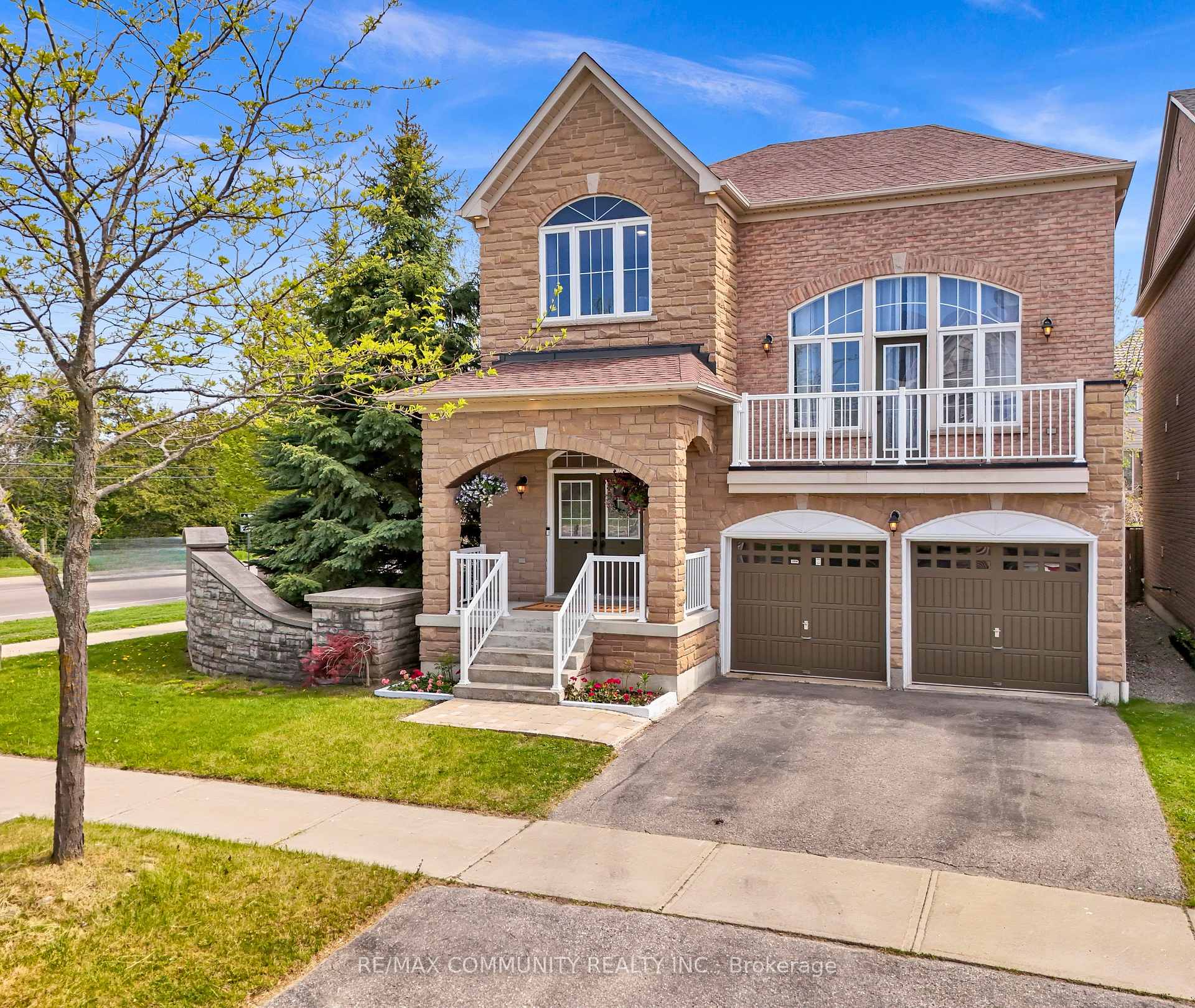 81 Bambridge Street, Ajax, ON L1Z 1R2 — Ajax, Ontario