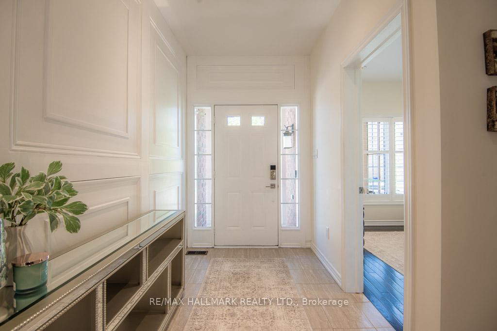 566 Maitland Drive, Pickering — photo 3 of 5