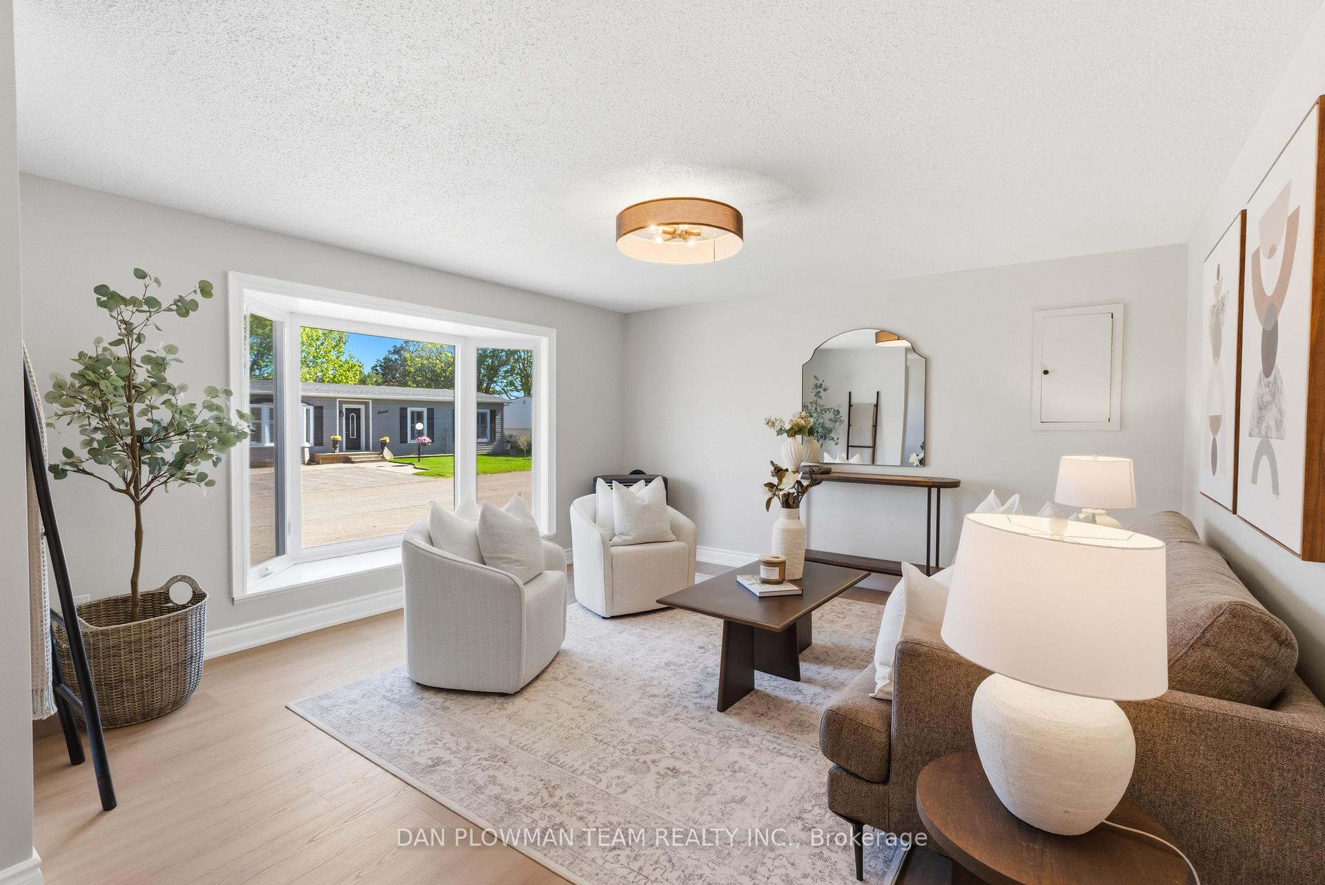 14 Heritage Lane, Clarington — photo 3 of 5