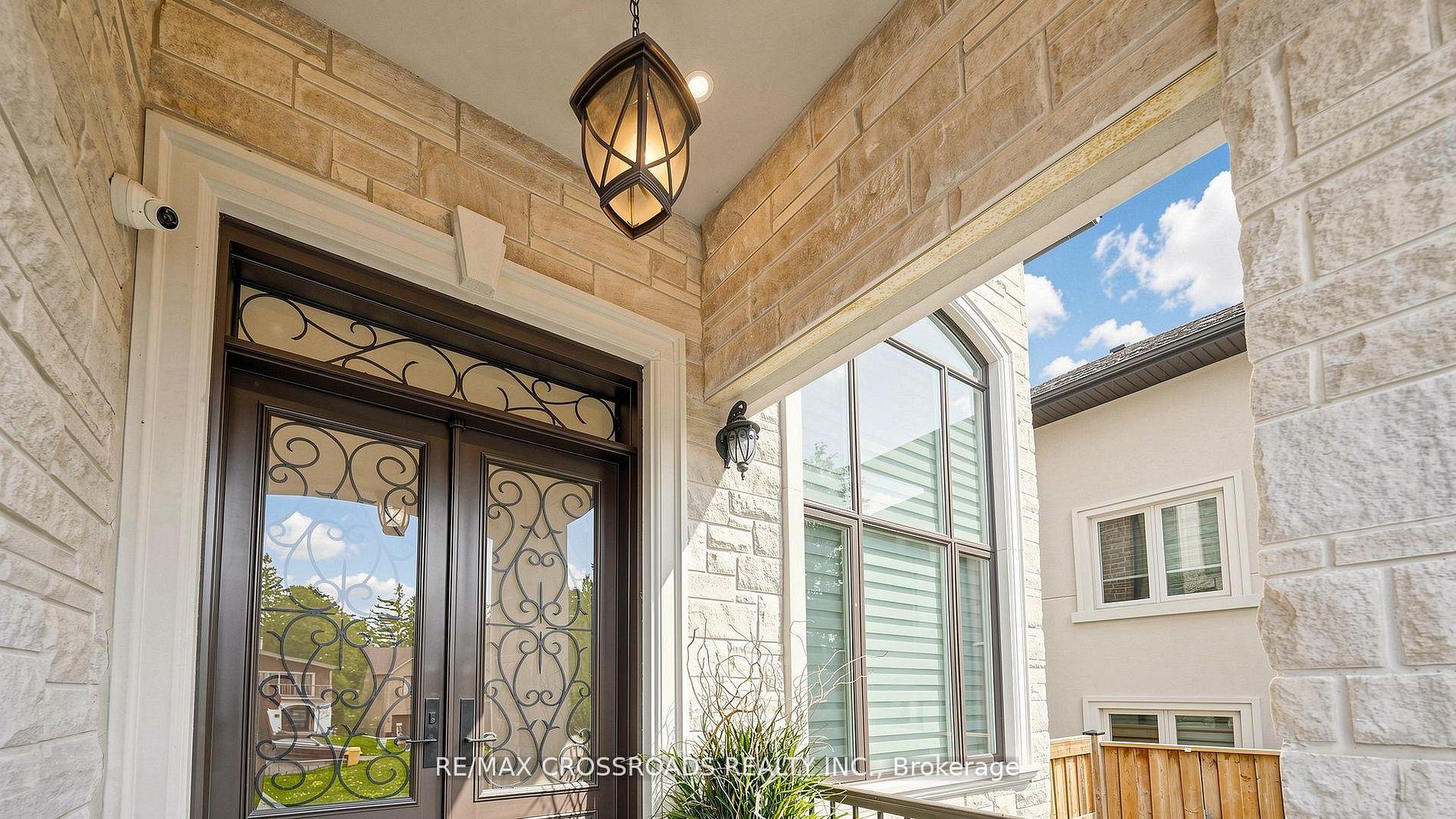 1427 Rosebank Road, Pickering — photo 3 of 5