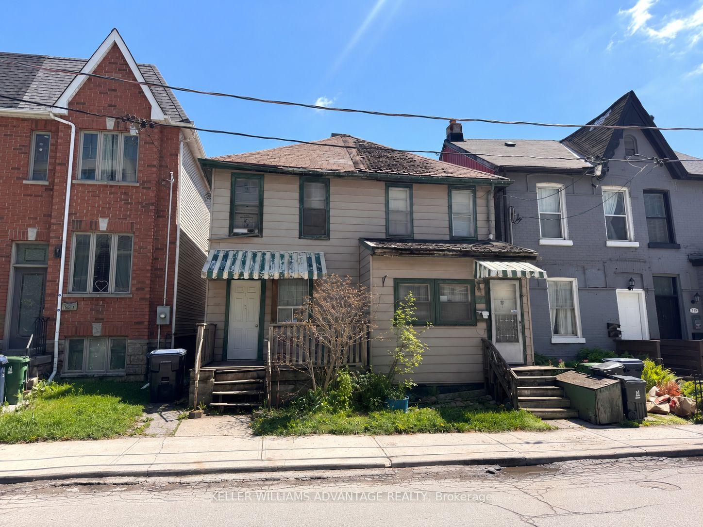 163 Logan Avenue, Toronto E01 — photo 2 of 5