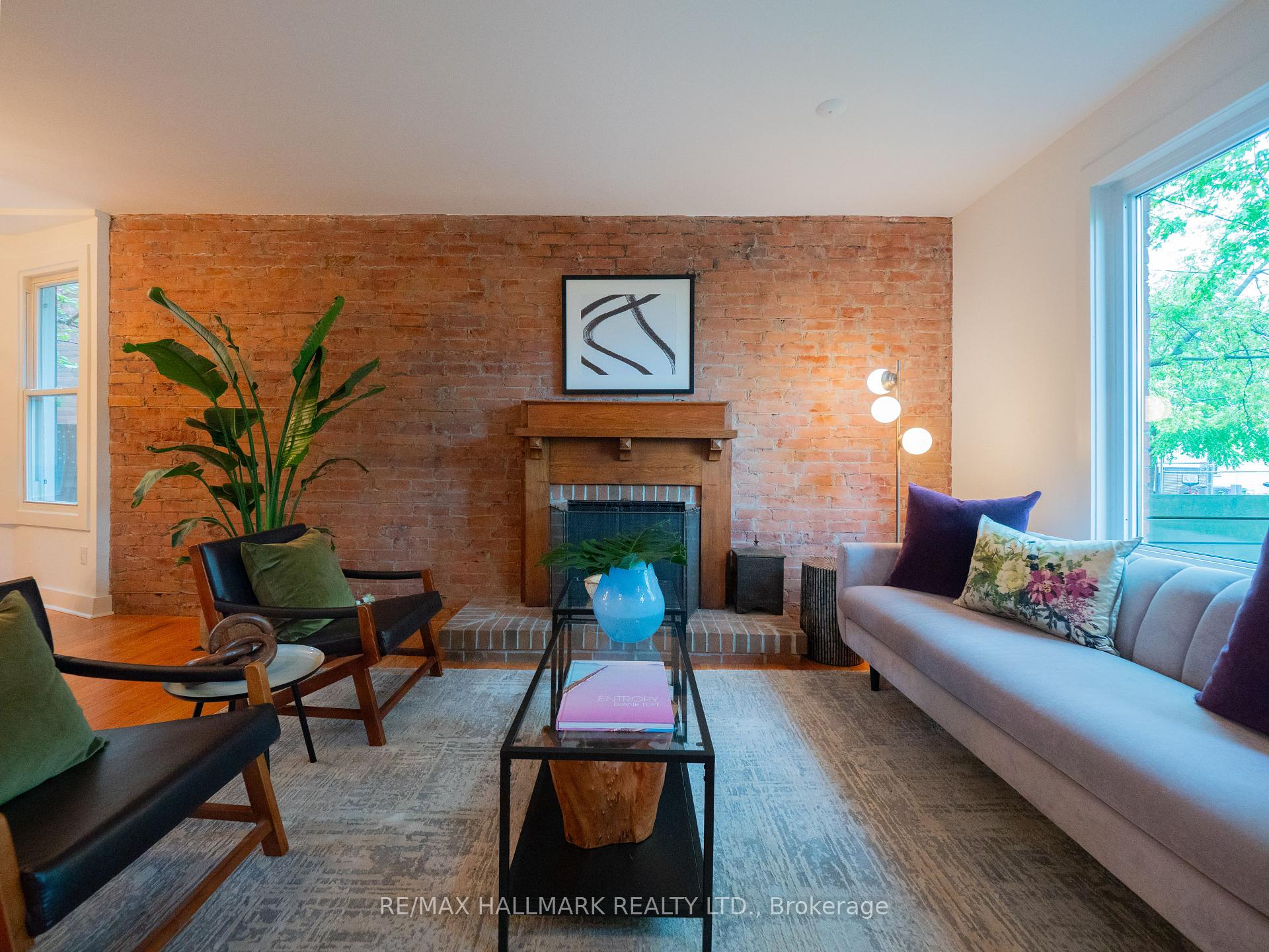 77 McGee Street, Toronto E01 — photo 4 of 5