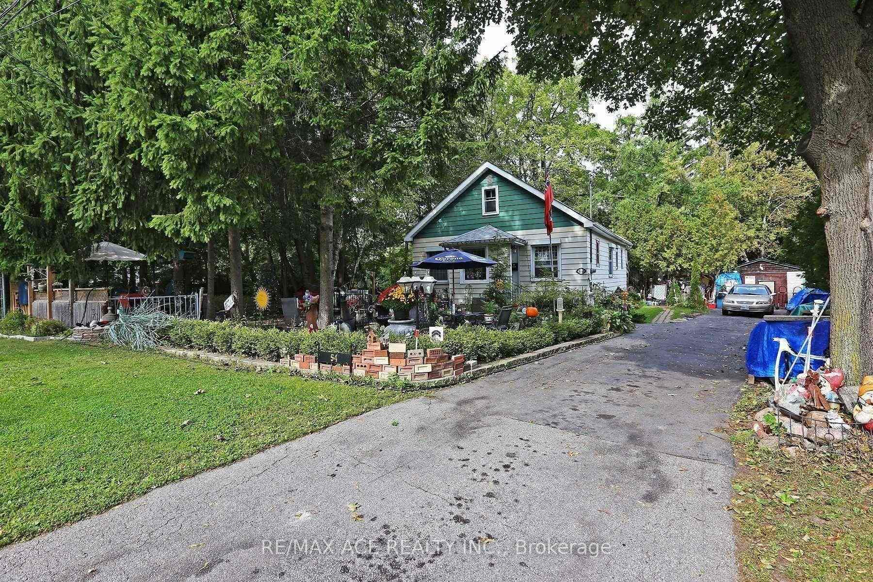 54 Dale Avenue Main, Toronto E08, ON M1J 3J5 — Toronto E08, Ontario