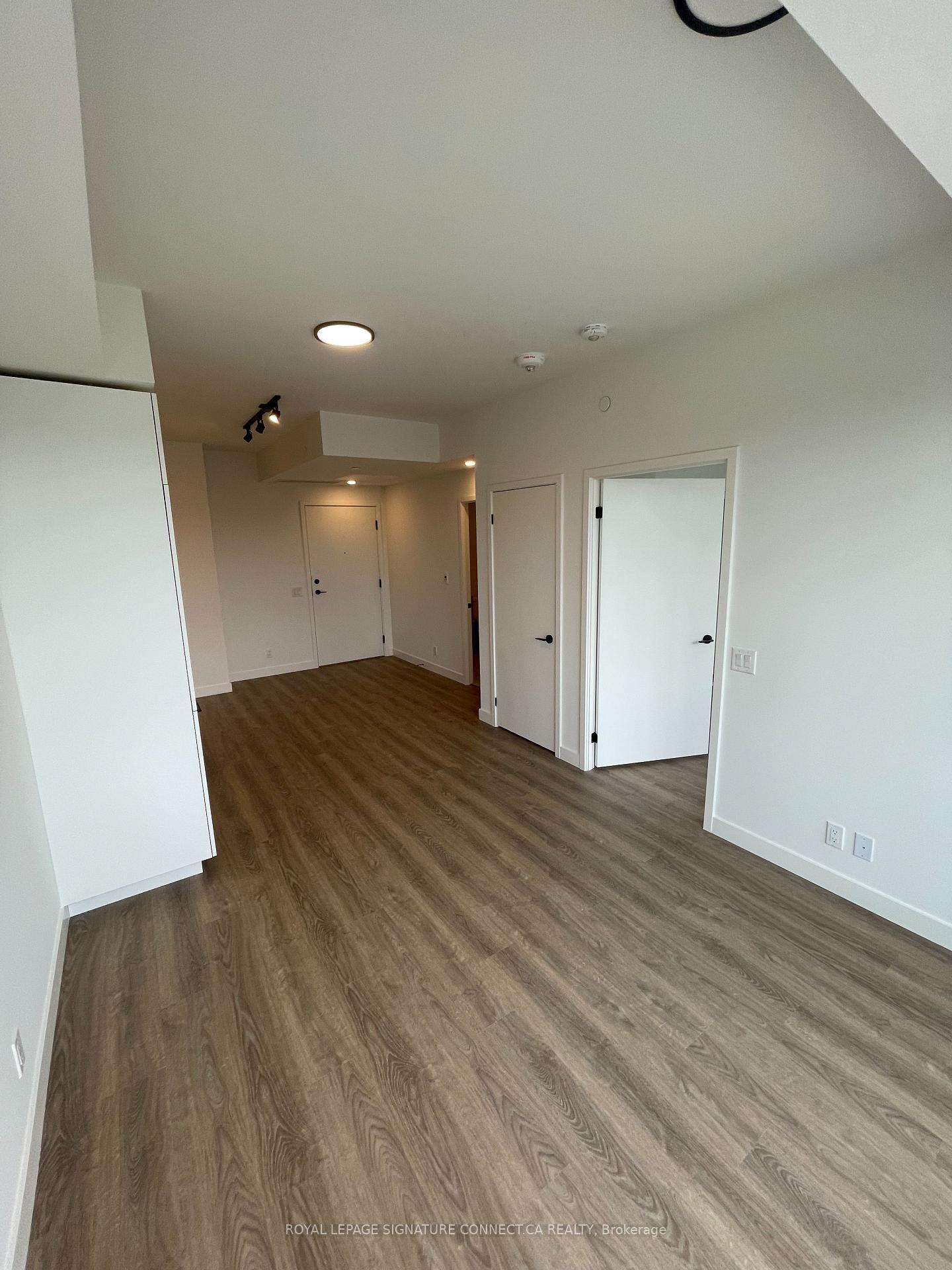 1050 Eastern Avenue 625, Toronto E01 — photo 3 of 5