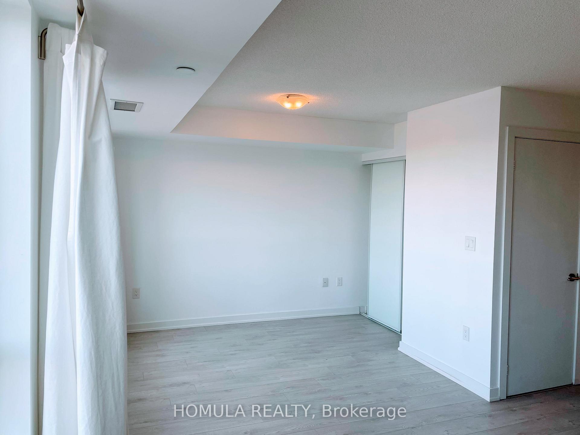 1346 Danforth Road 1113, Toronto E08 — photo 4 of 5