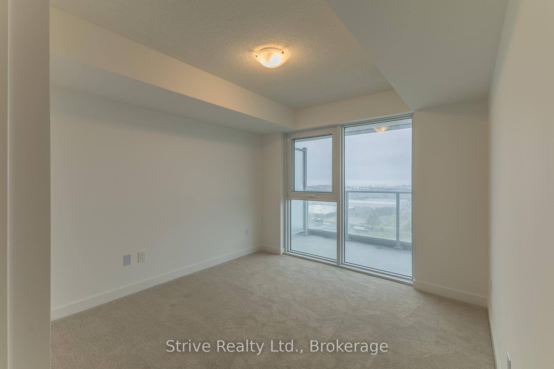 1010 Sandy Beach Road 1908, Pickering — photo 4 of 5