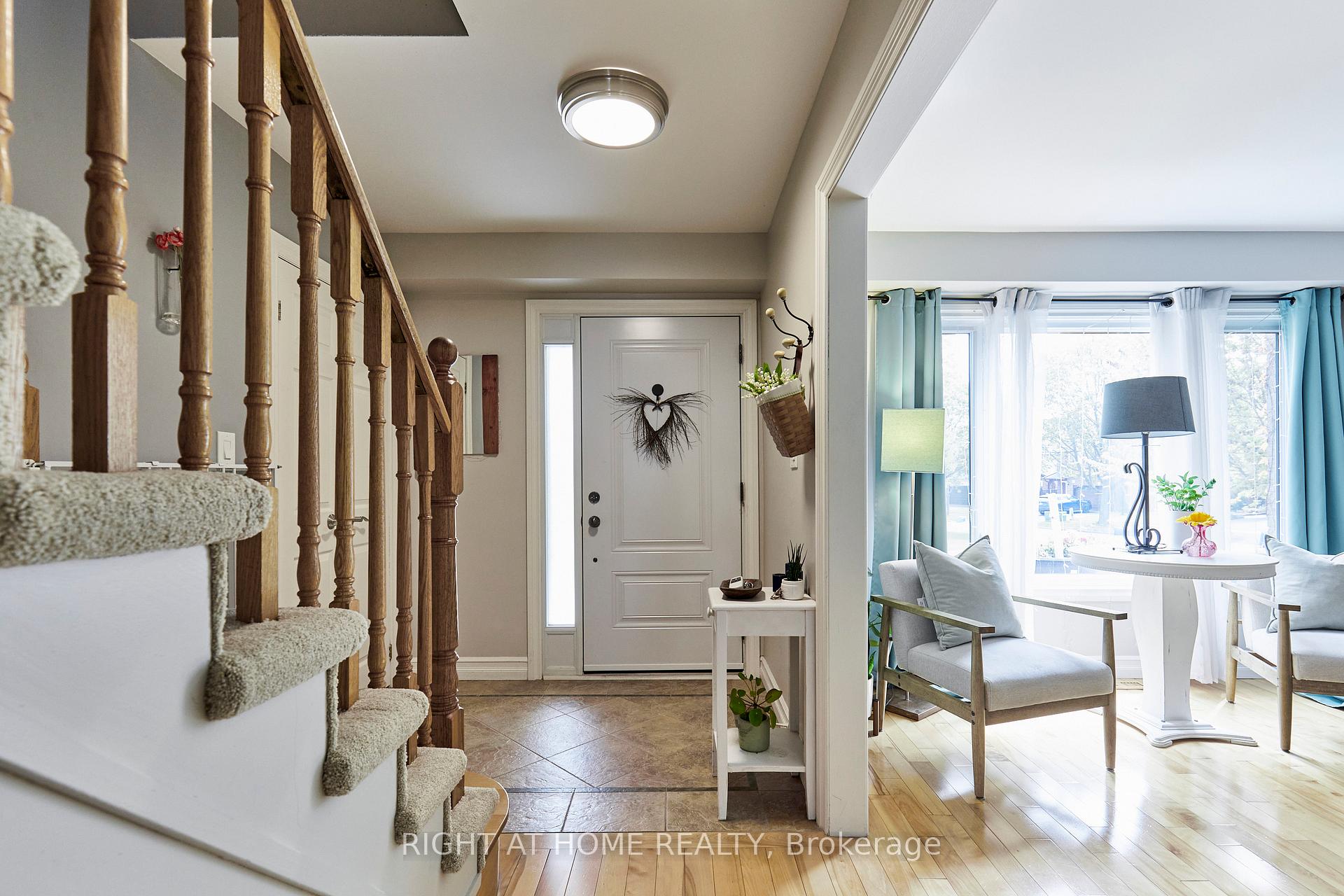 71 Barley Mill Crescent, Clarington — photo 3 of 5