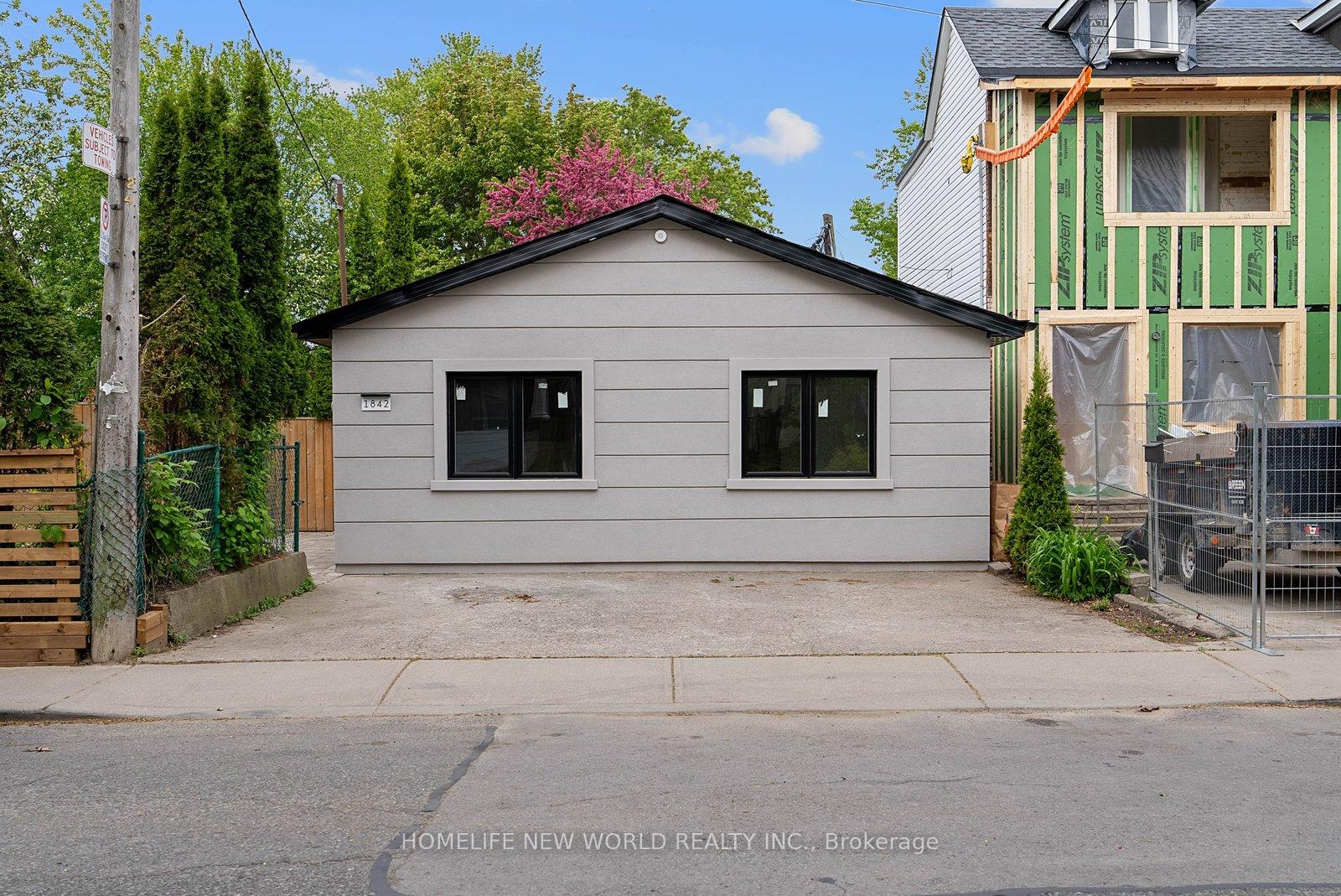 1842 Dundas Street E, Toronto E01 — photo 5 of 5