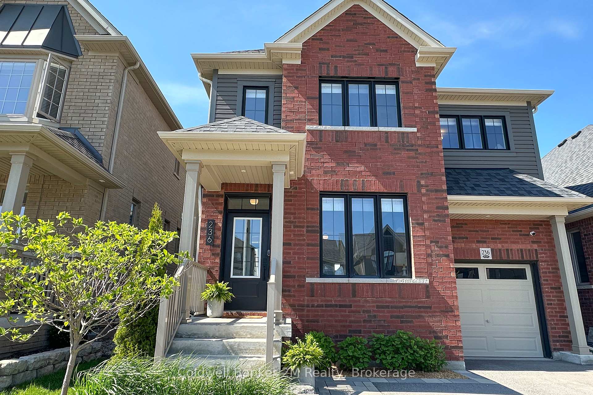236 Ronald Hooper Avenue, Clarington — photo 3 of 5