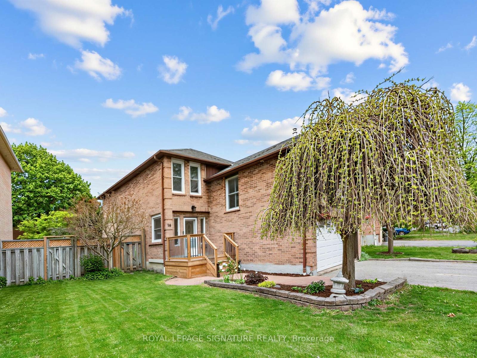 16 Ventris Drive, Ajax, ON L1T 1T9 — Ajax, Ontario