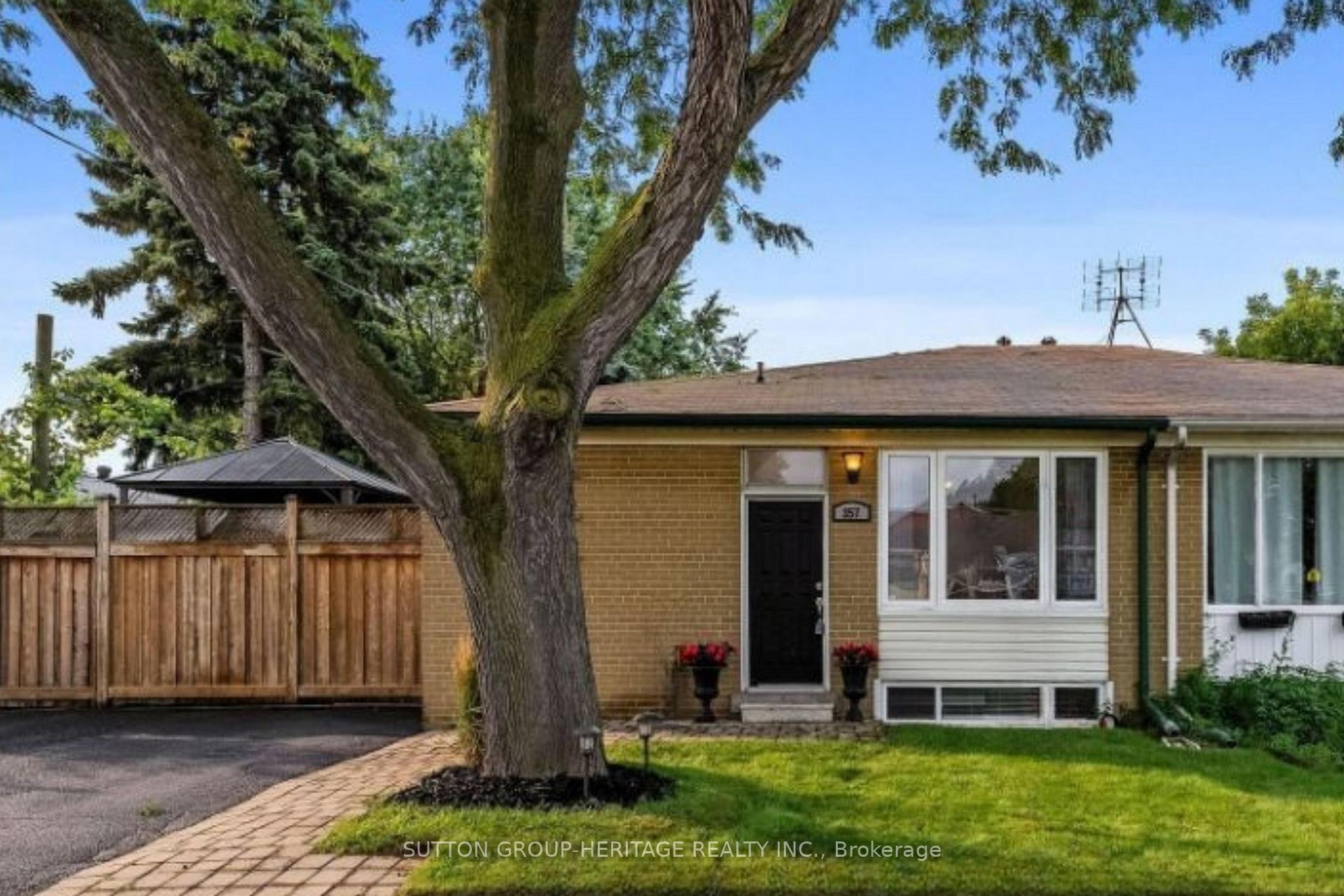 357 Dovedale Drive, Whitby, ON L1N 1Z8 — Whitby, Ontario