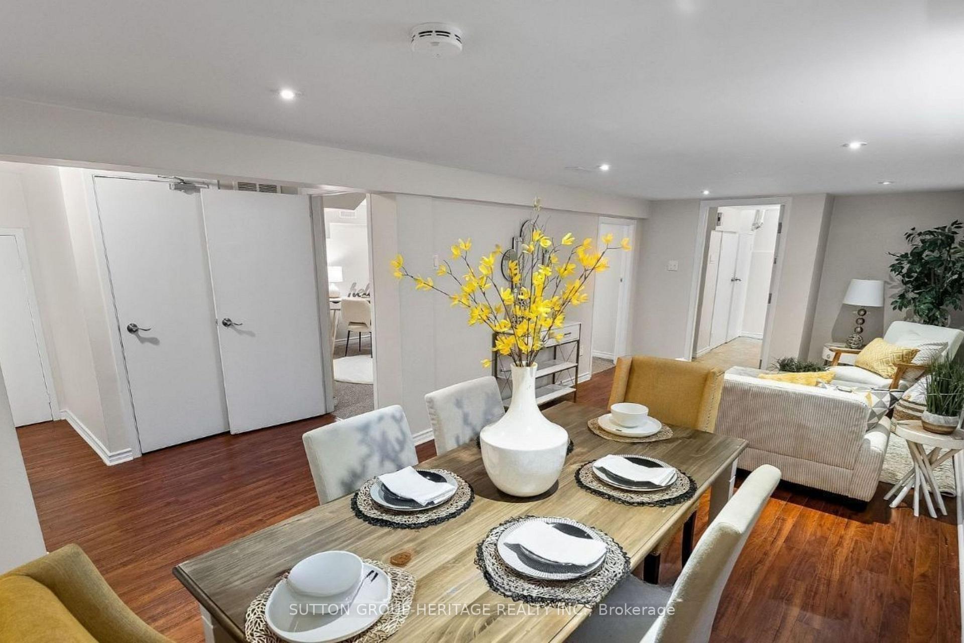 357 Dovedale Drive, Whitby — photo 3 of 5