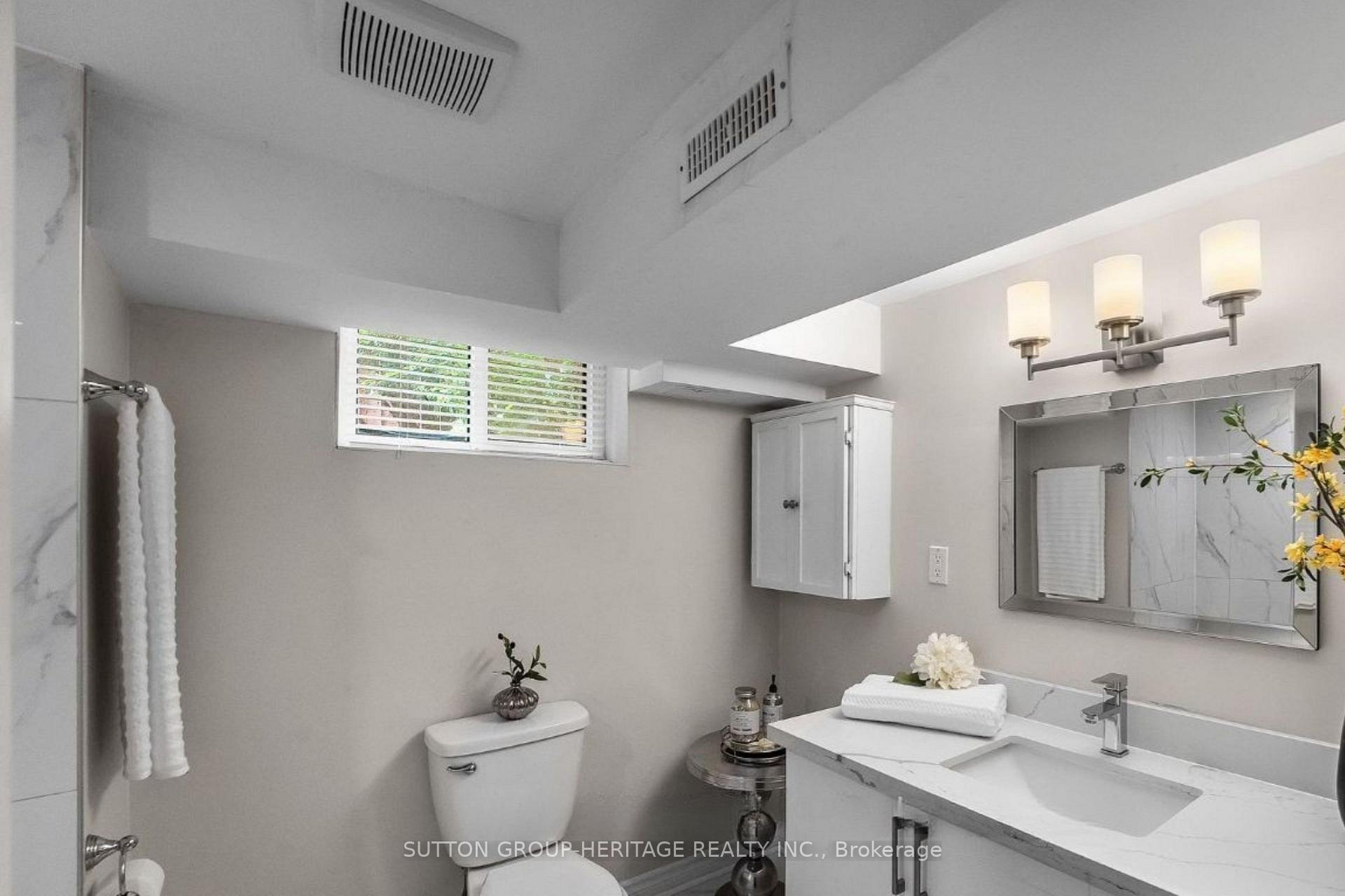 357 Dovedale Drive, Whitby — photo 4 of 5