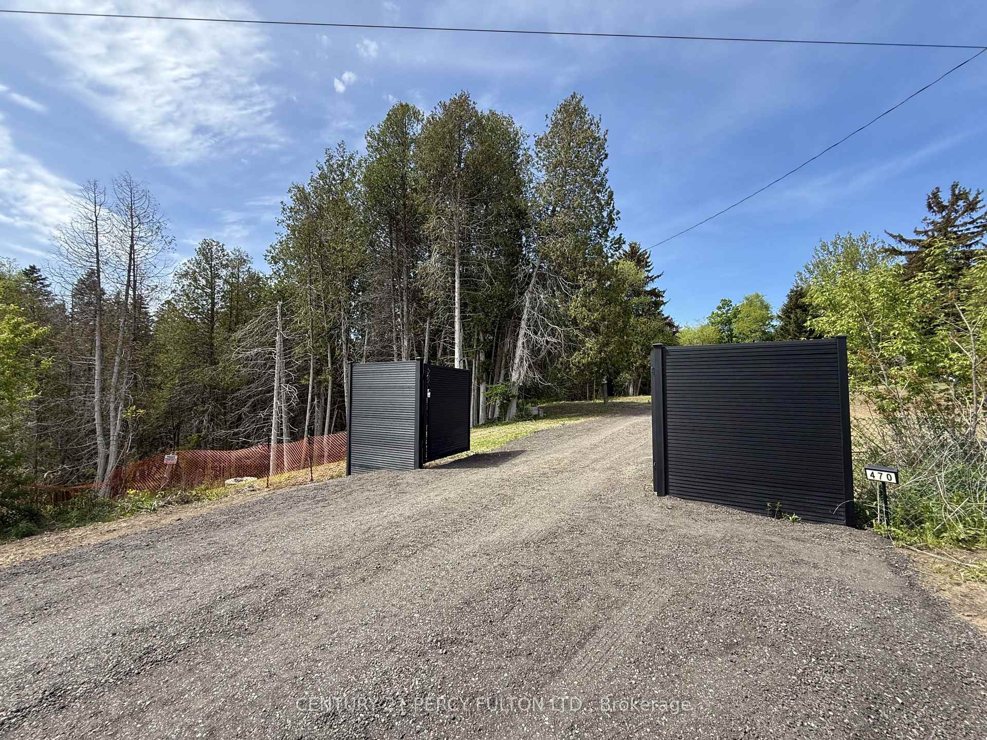 470 Lyndebrook Road, Whitby — photo 5 of 5