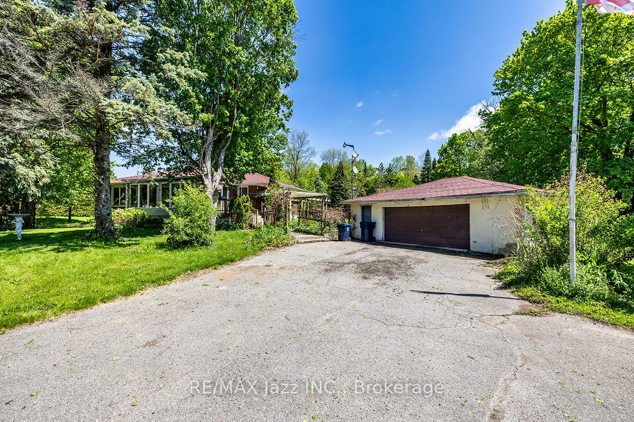 733 Townline Road N, Clarington — photo 4 of 5