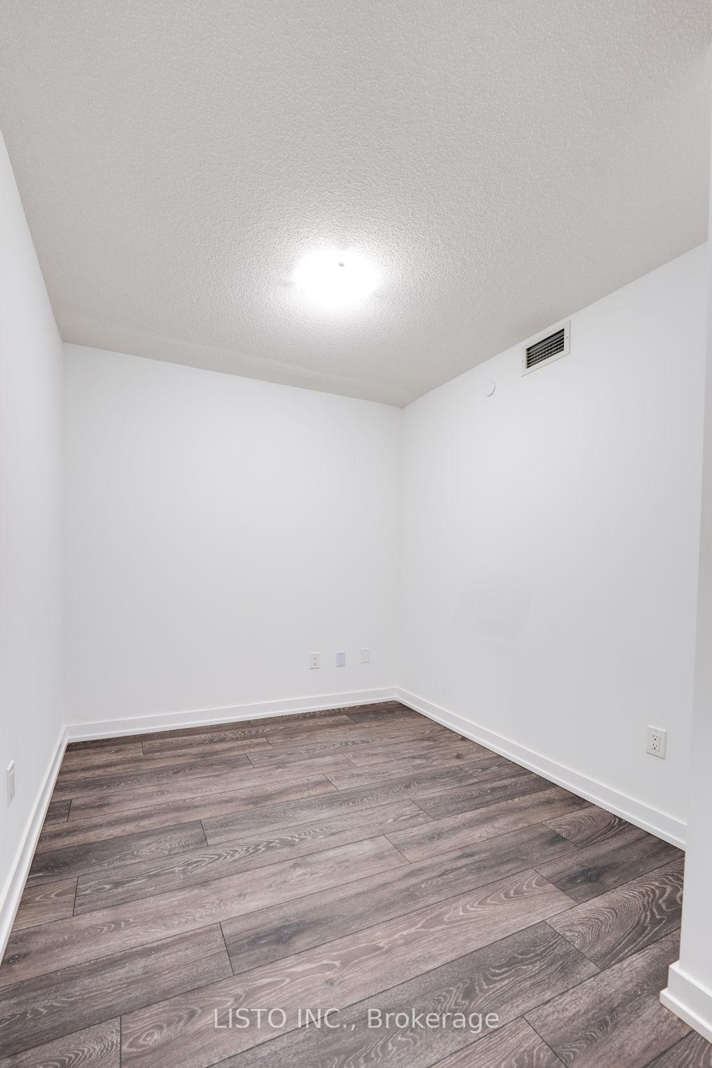1455 Celebration Drive 413, Pickering — photo 2 of 5
