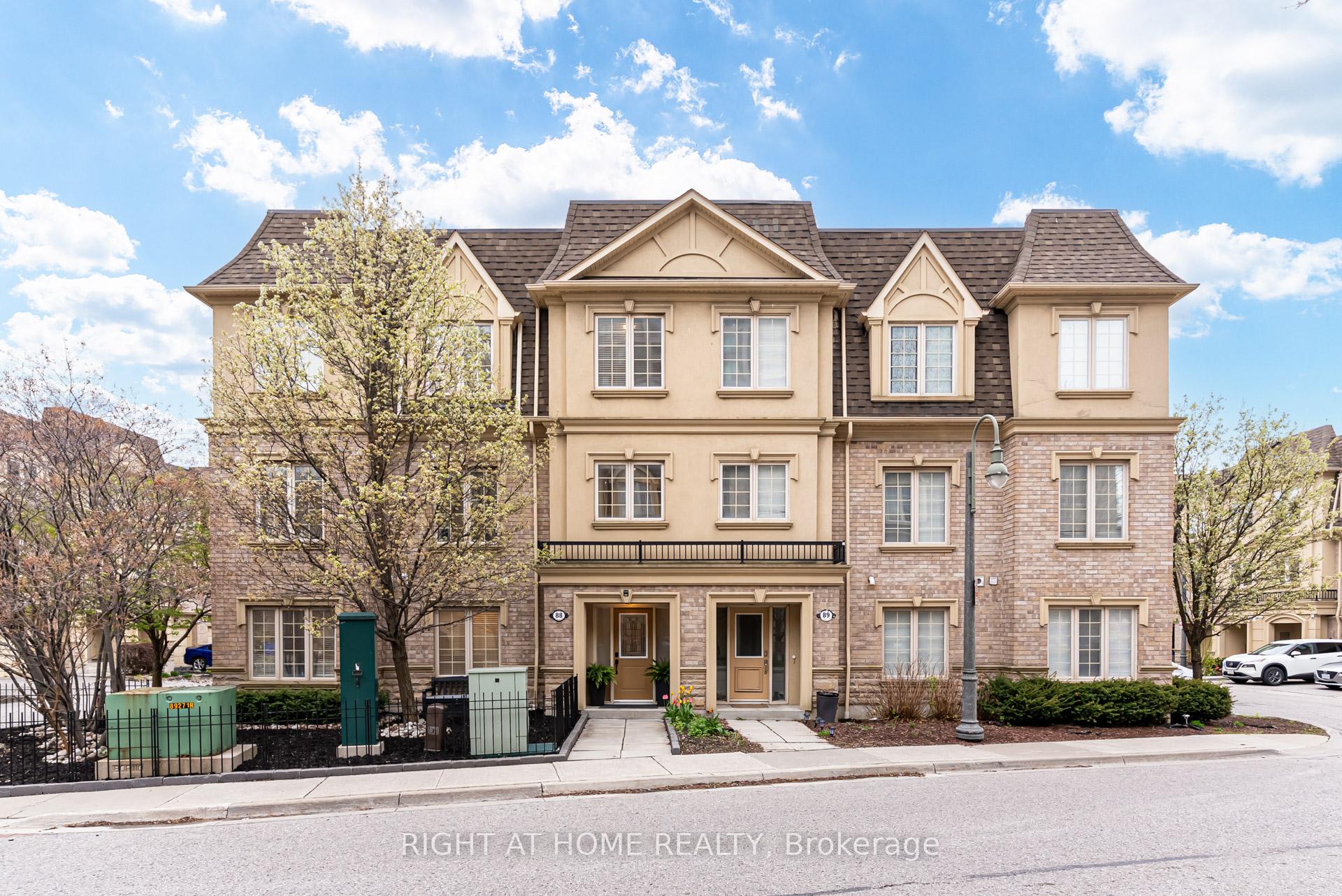 1250 St.Martins Drive 88, Pickering — photo 2 of 5