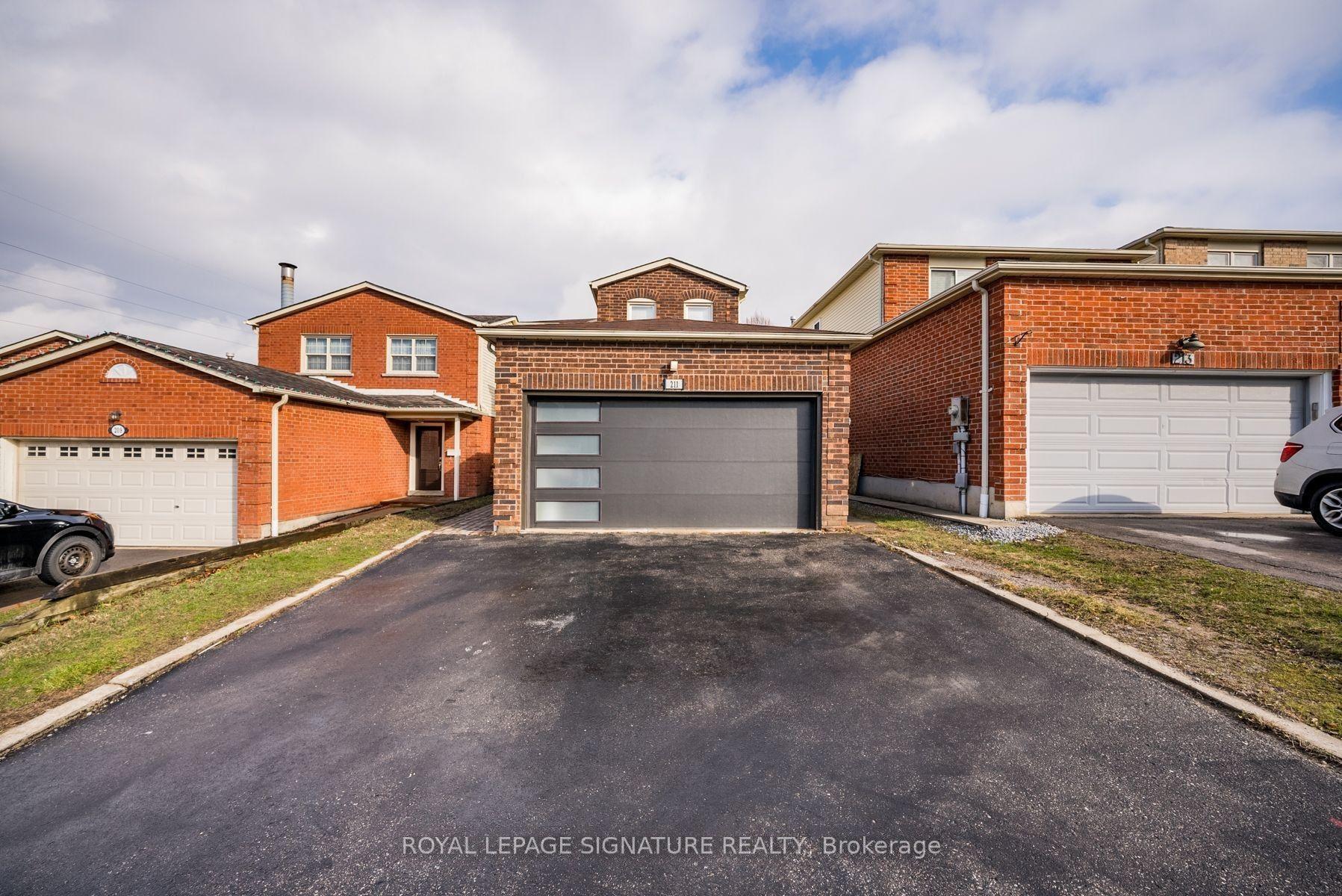 211 Glen Hill Drive Lower, Whitby, ON L1N 7J5 — Whitby, Ontario