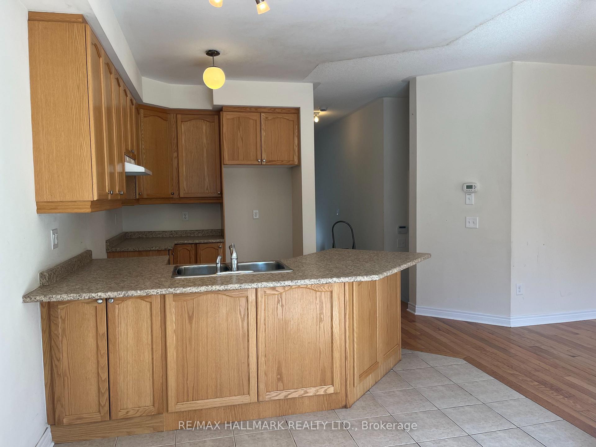 117 James Govan Drive, Whitby — photo 5 of 5
