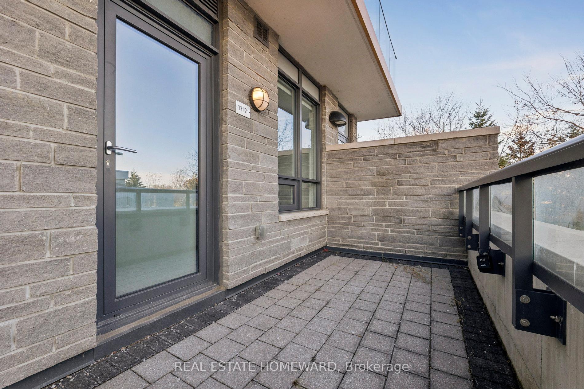 1245 Bayly Street 21, Pickering — photo 3 of 5