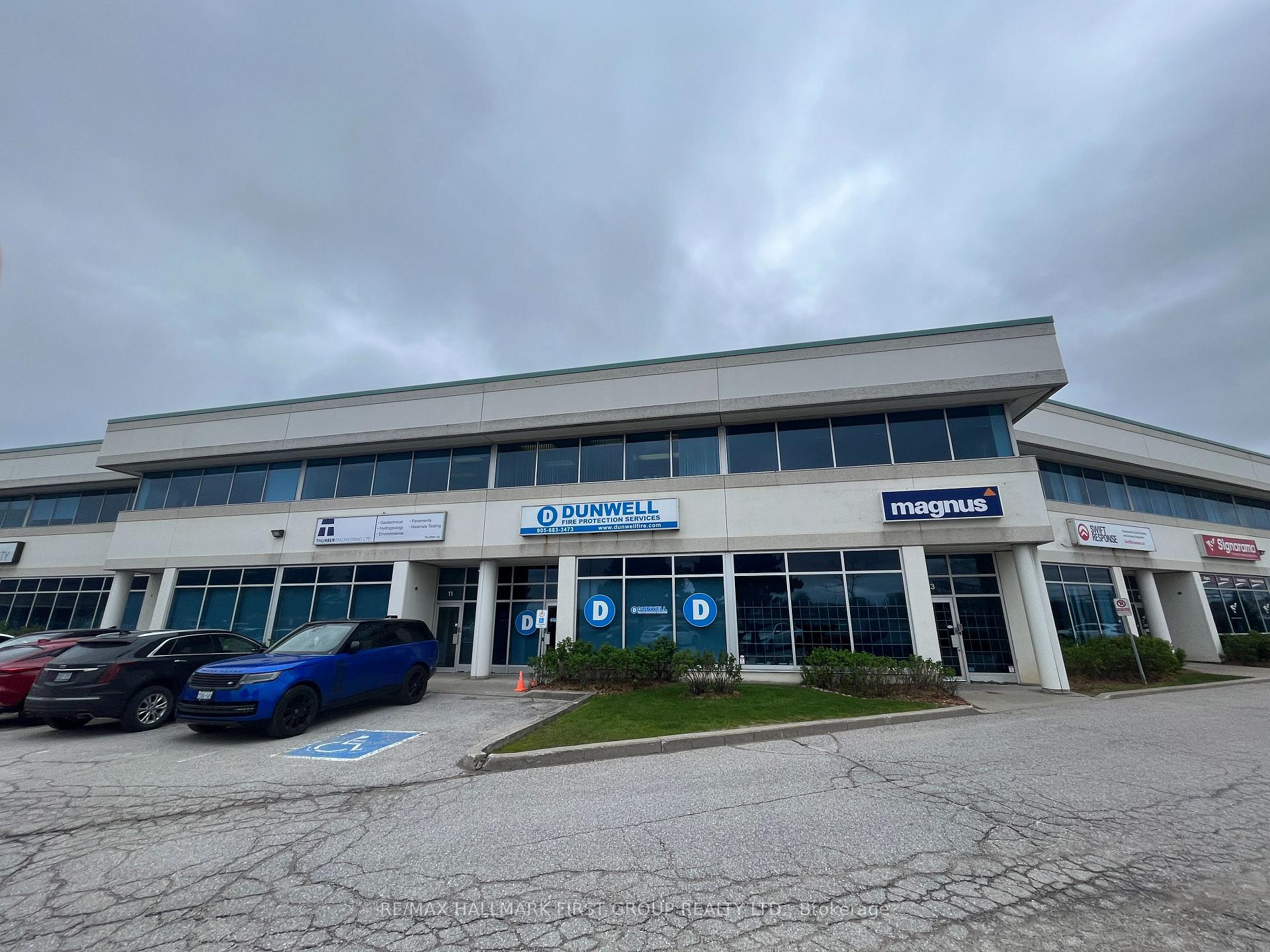 1815 Ironstone Manor 12, Pickering, ON L1W 3W9 — Pickering, Ontario