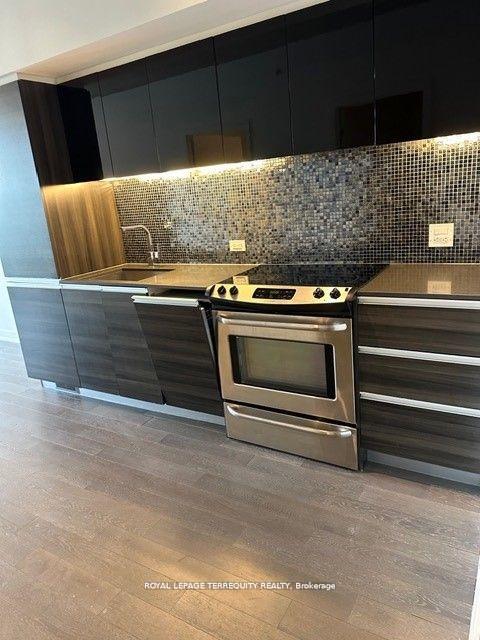 1190 Dundas Street E 510, Toronto E01 — photo 4 of 5