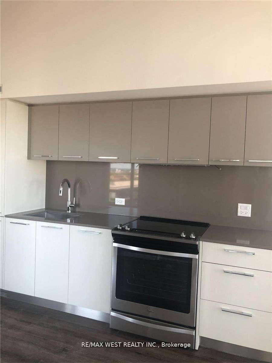 30 Baseball Place 1202, Toronto E01 — photo 3 of 5
