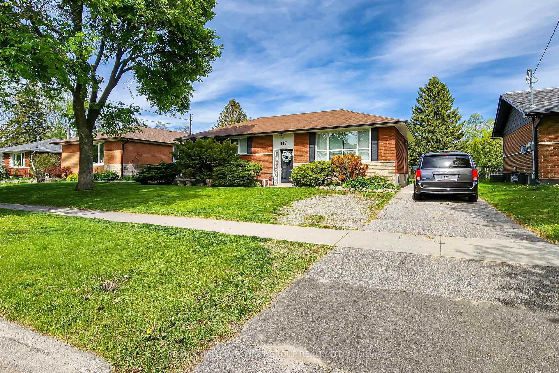 117 Bell Drive, Whitby — photo 3 of 5