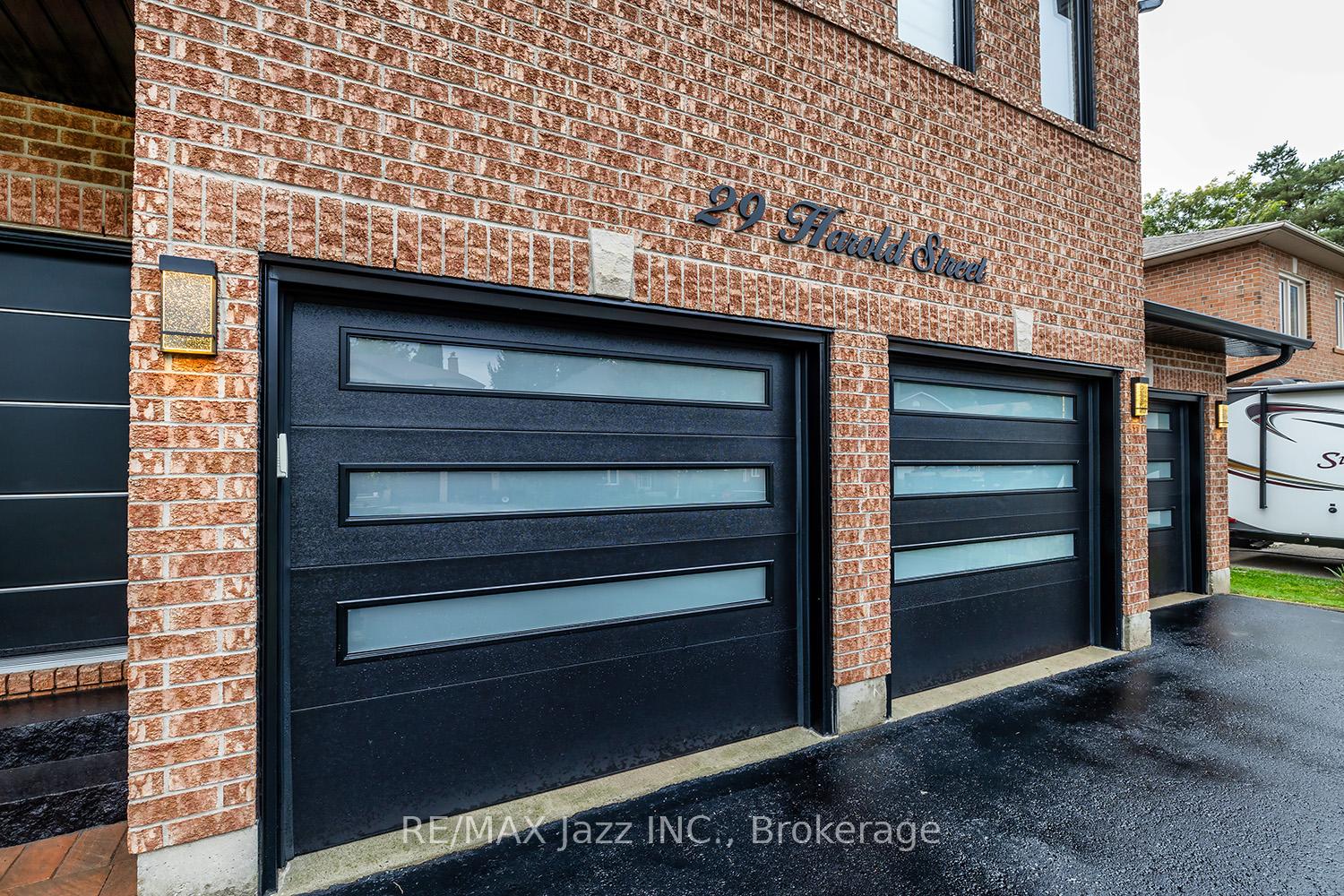 29 Harold Street, Whitby — photo 5 of 5