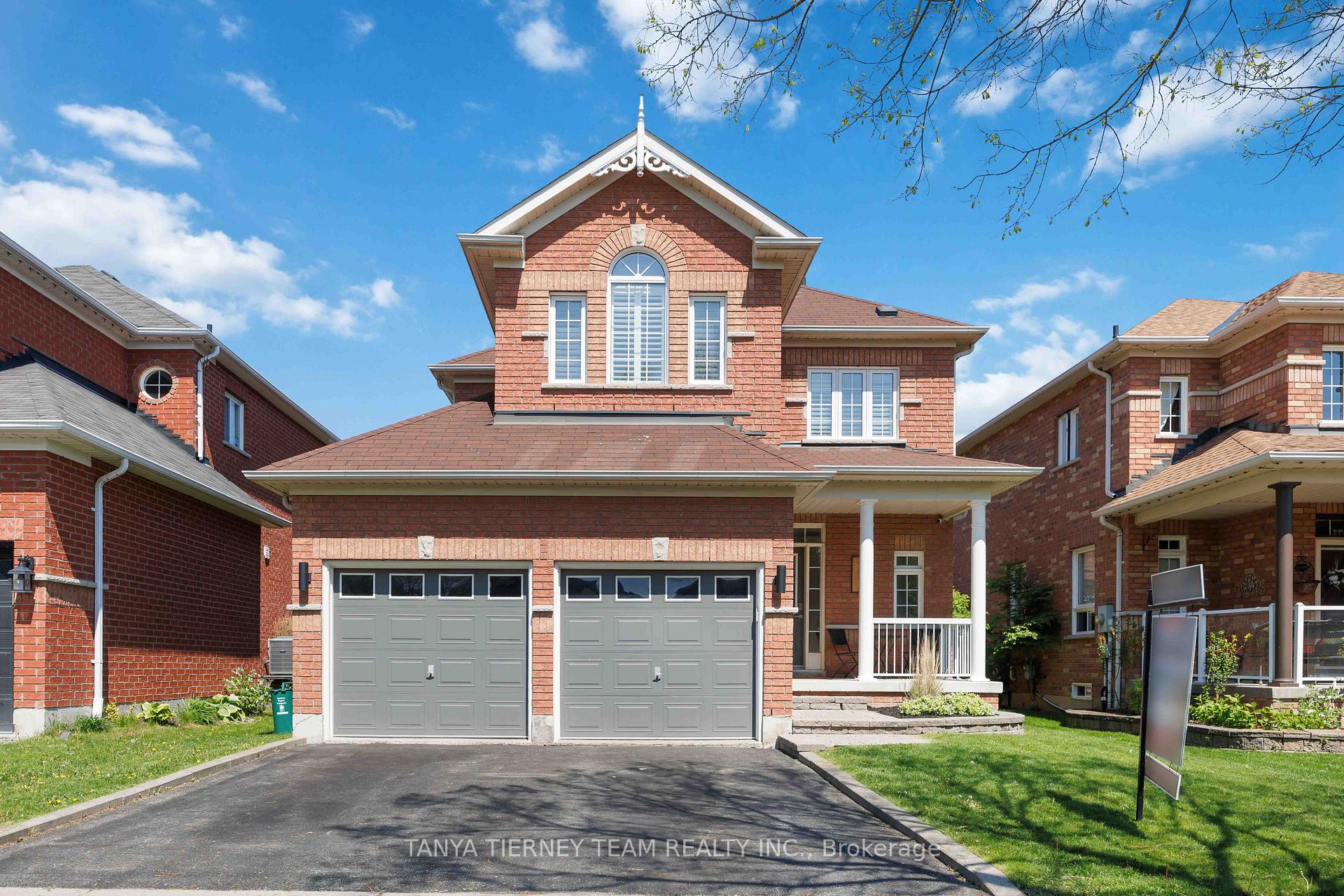 9 Penhurst Drive, Whitby, ON L1M 2C8 — Whitby, Ontario