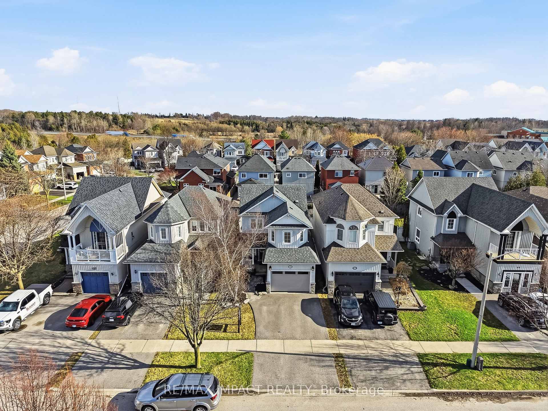 31 Shipley Avenue, Clarington — photo 4 of 5