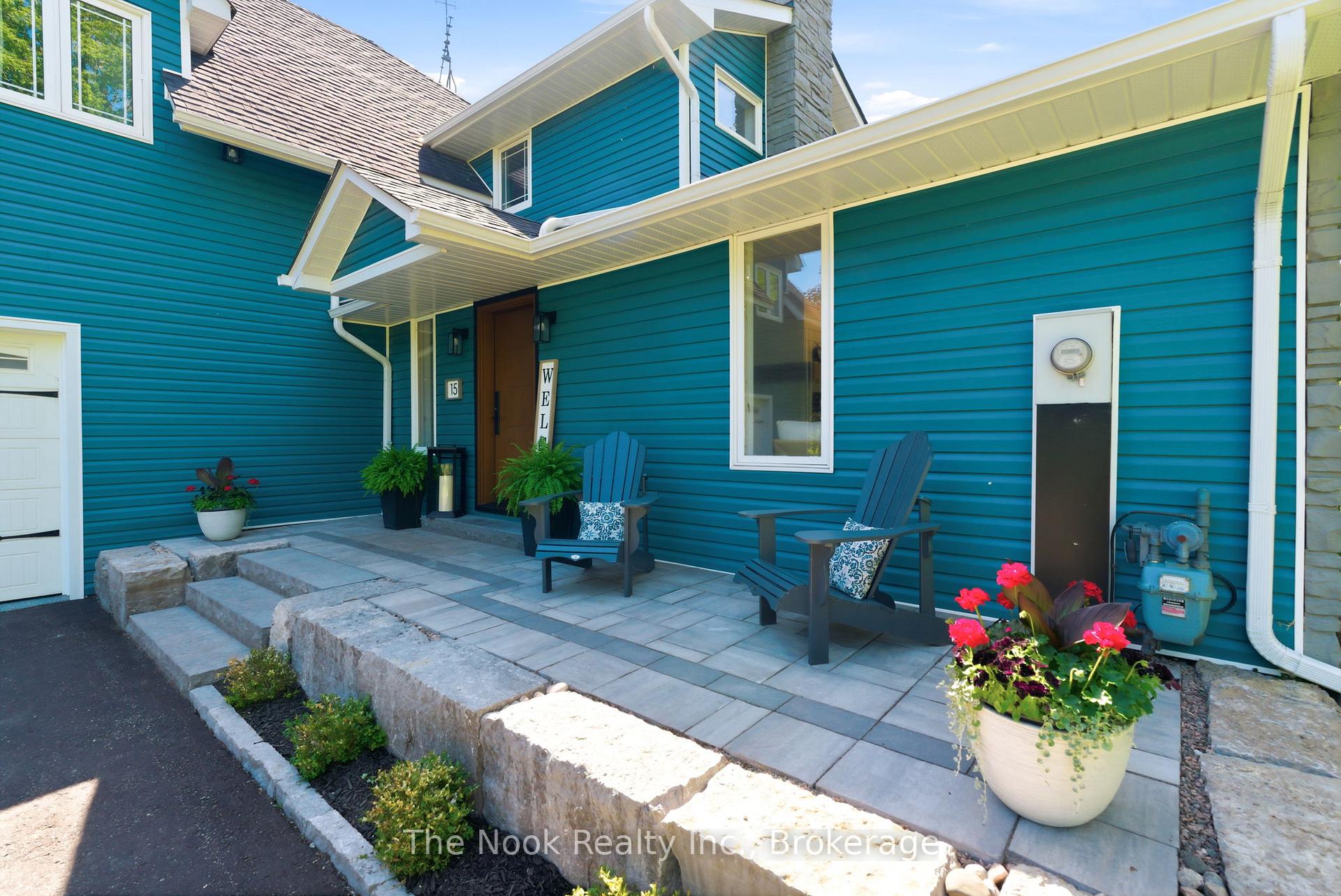 15 Hillside Drive, Clarington — photo 3 of 5